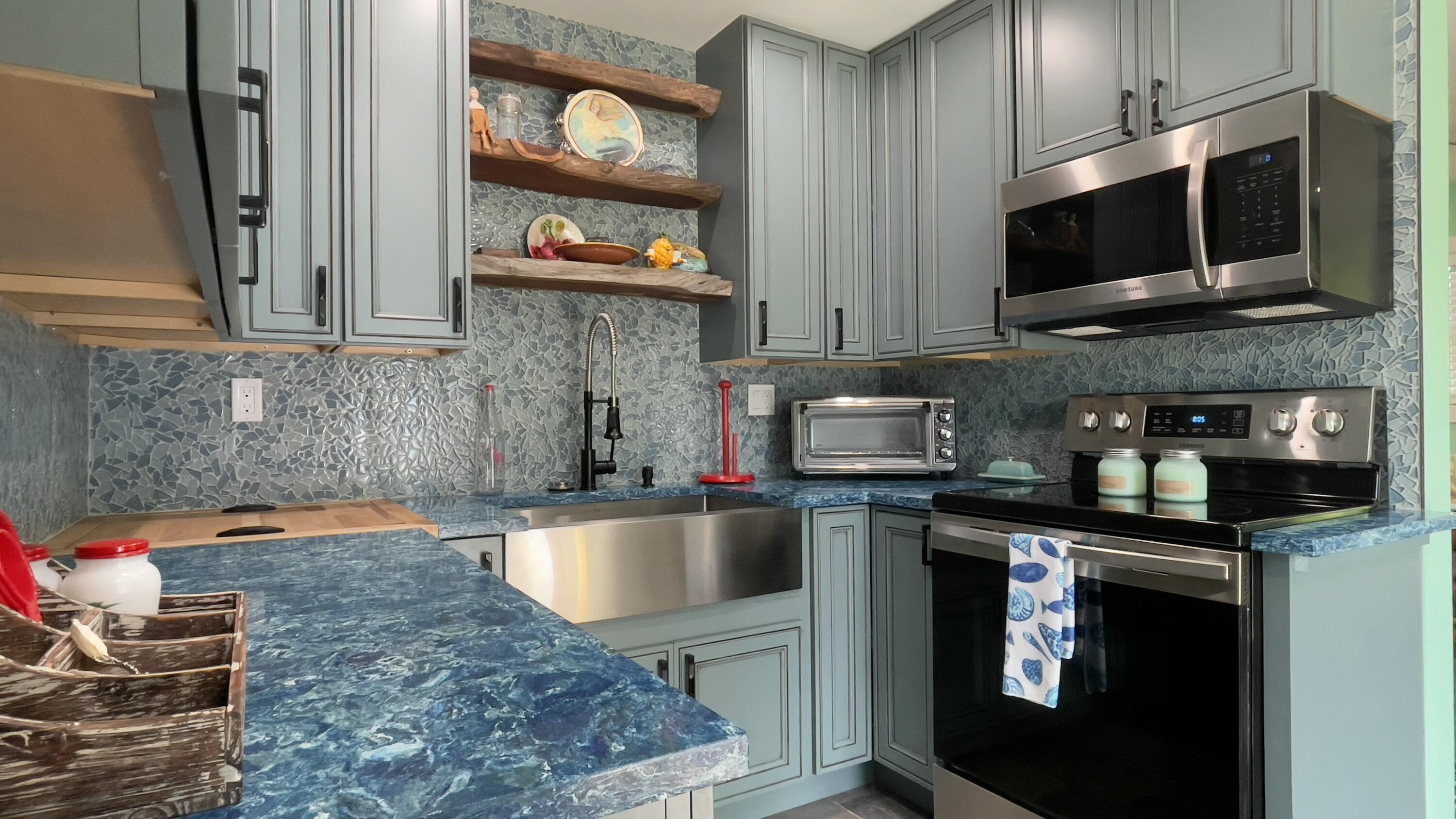 813 2nd Street Property Photo 11