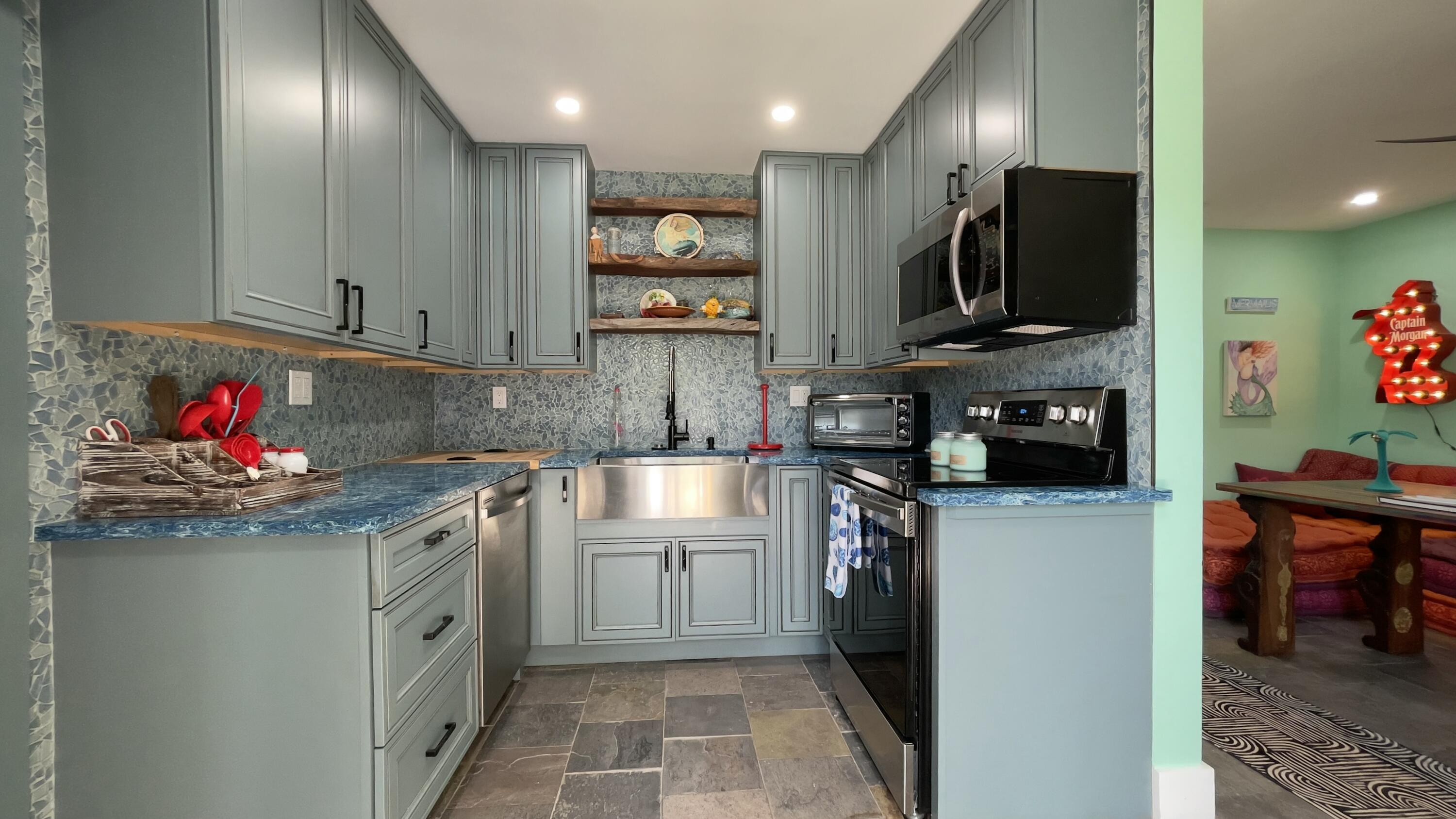 813 2nd Street Property Photo 14