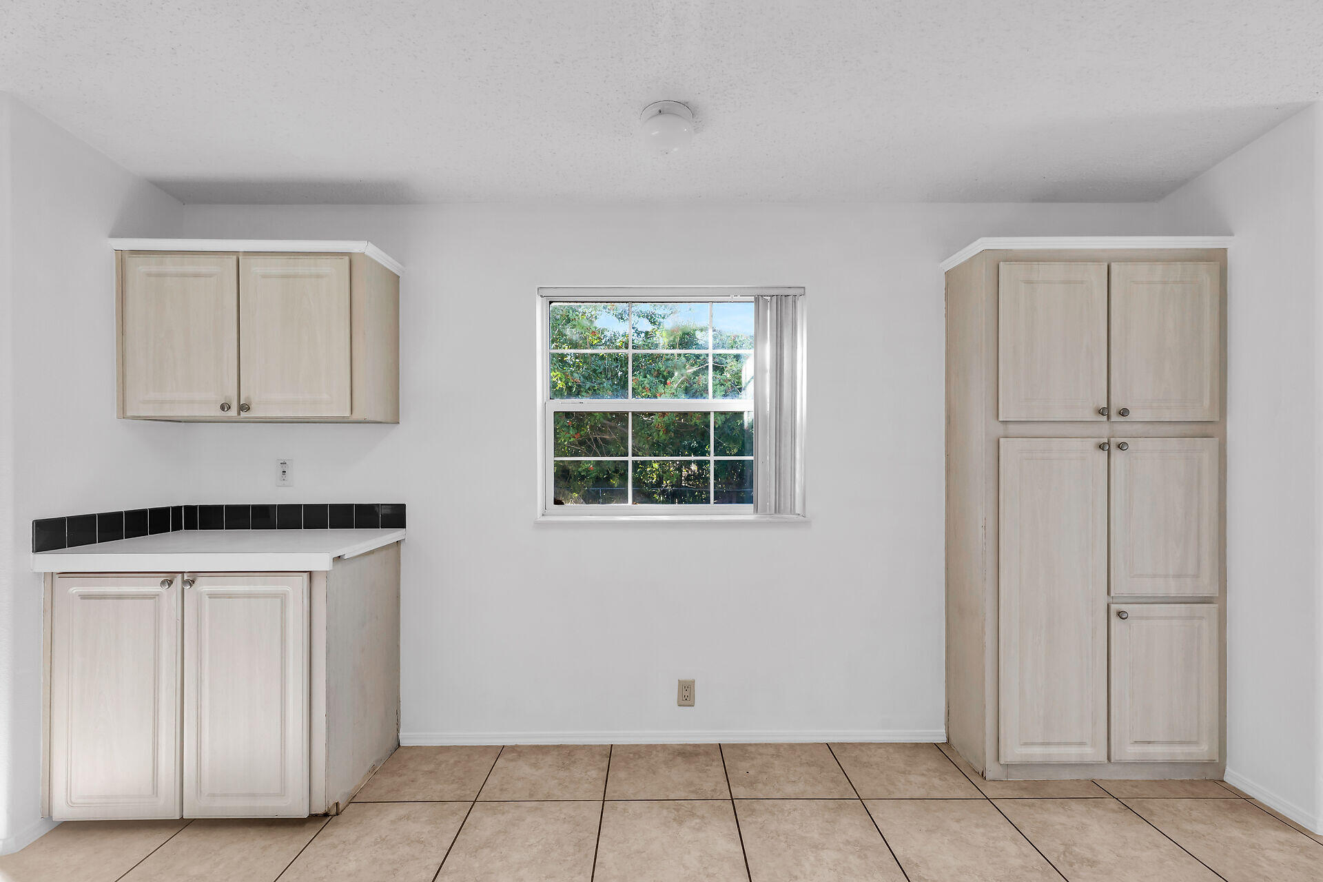 31037 Avenue D Property Photo 10