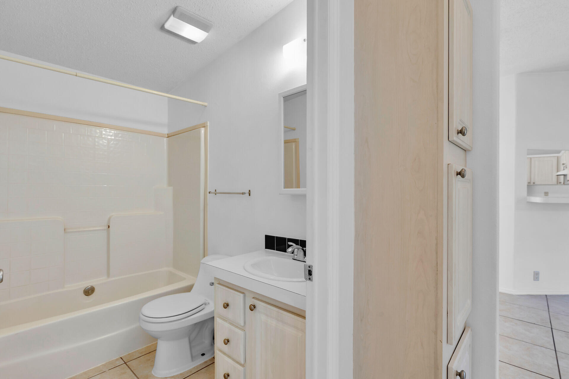 31037 Avenue D Property Photo 17