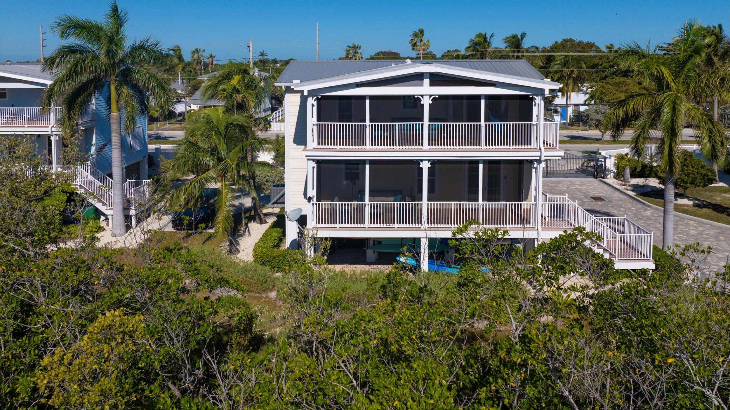 2816 Flagler Avenue Property Photo 3