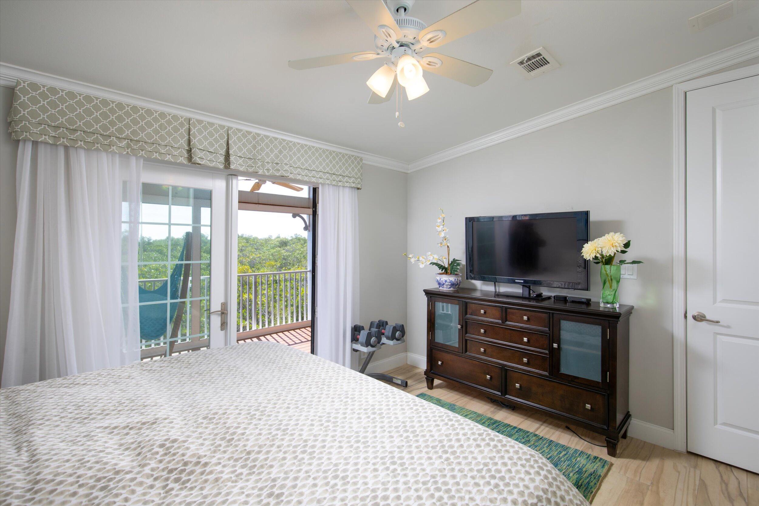 2816 Flagler Avenue Property Photo 27