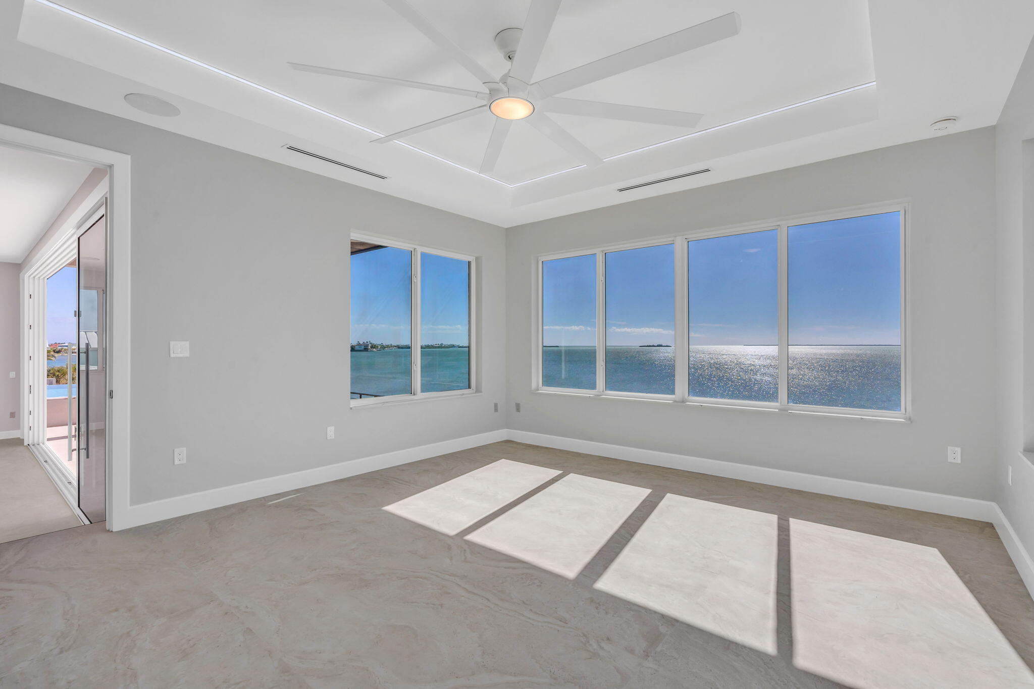 220 E Caribbean Drive Property Photo 61