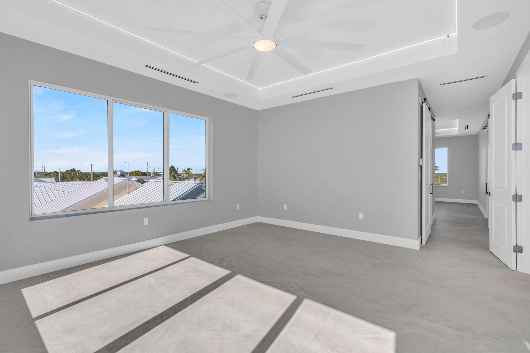 220 E Caribbean Drive Property Photo 62