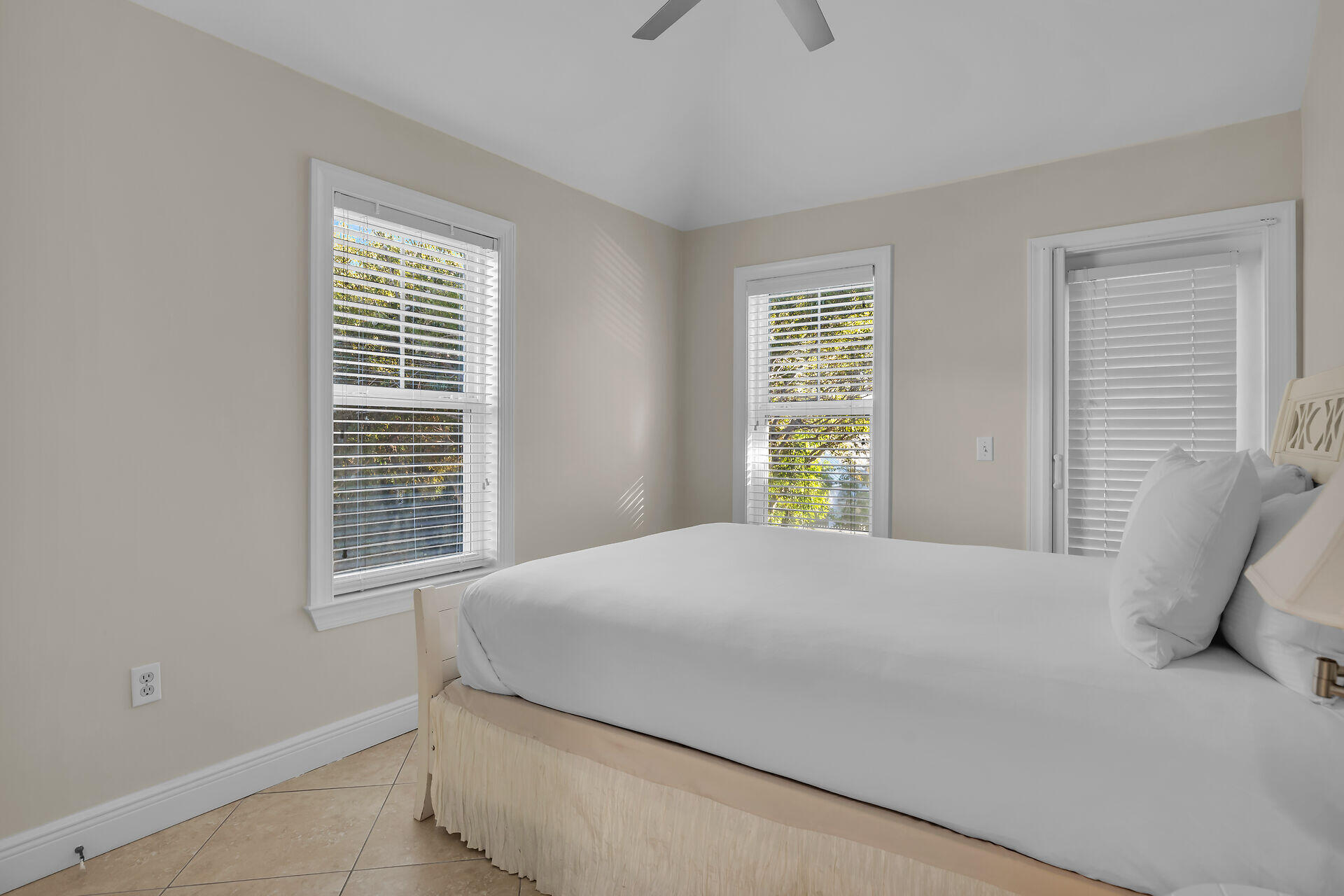 11600 1st Avenue Gulf, 25 Property Photo 55