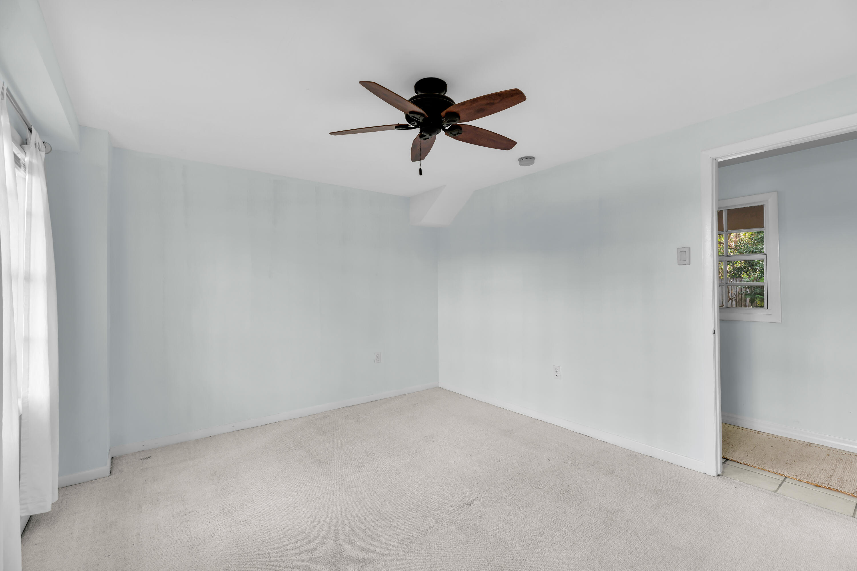 290 Woods Avenue Property Photo 56