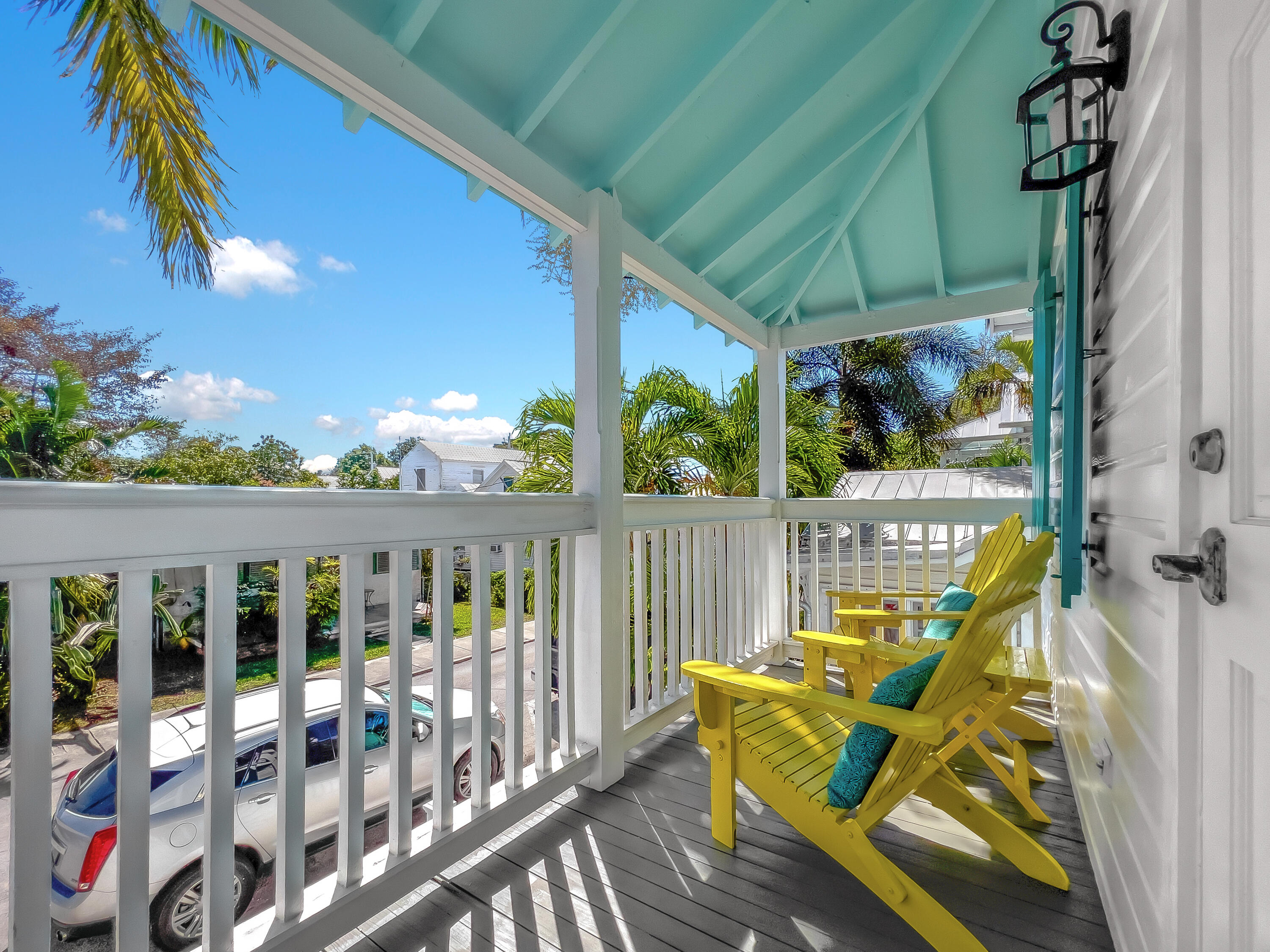 1123 Petronia Street Property Photo 16