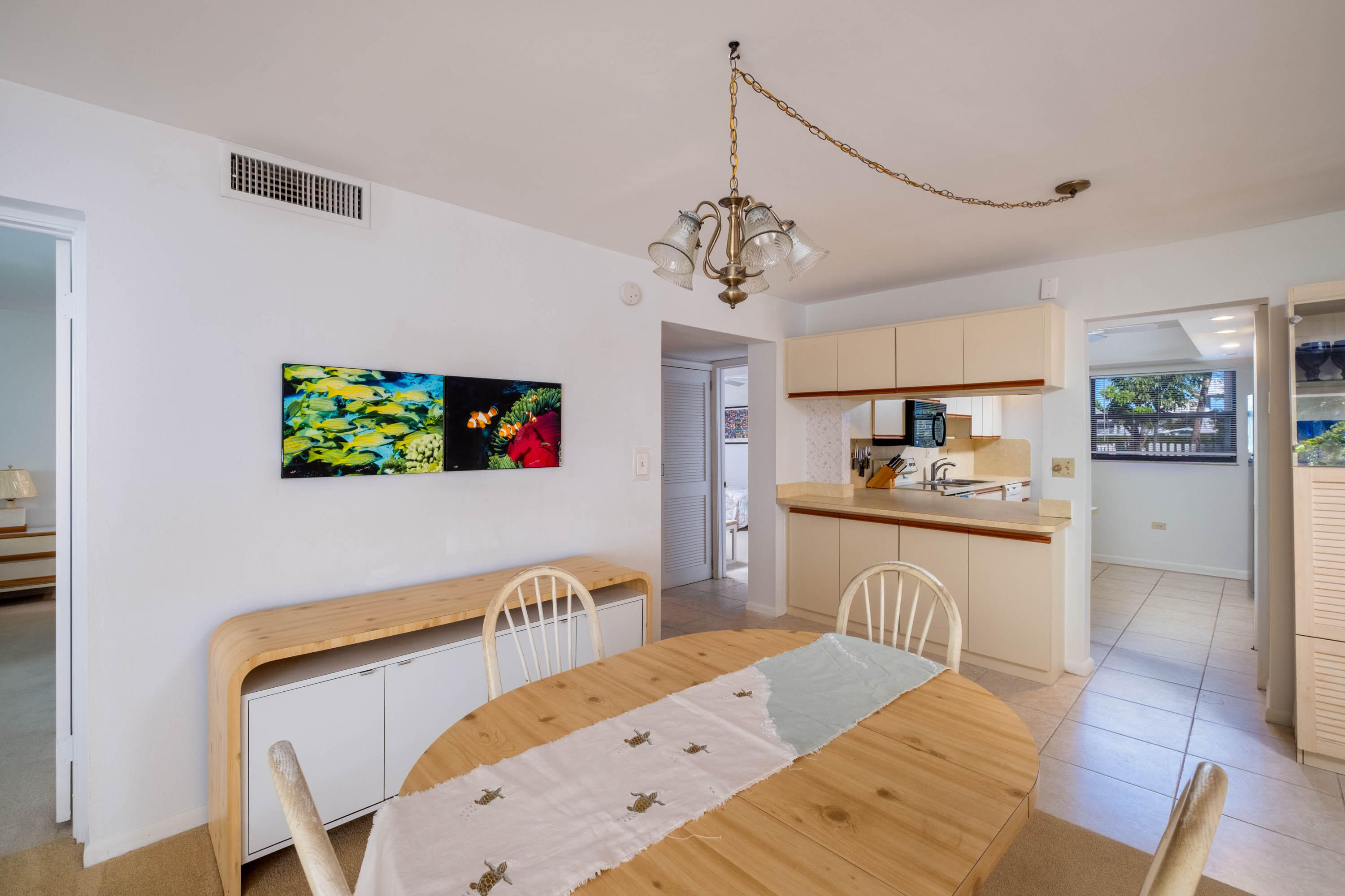 601 W Ocean Drive, 401a Property Photo 8