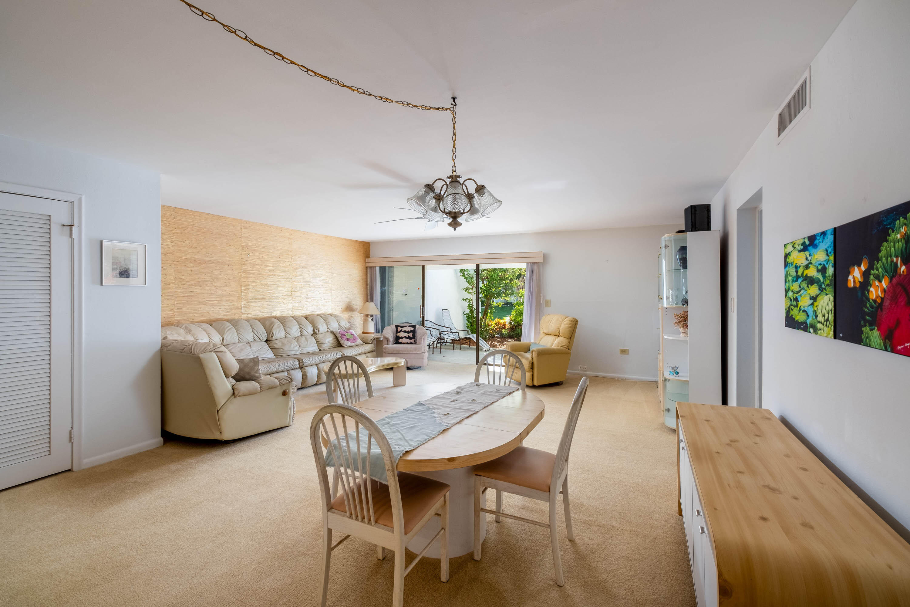 601 W Ocean Drive, 401a Property Photo 11