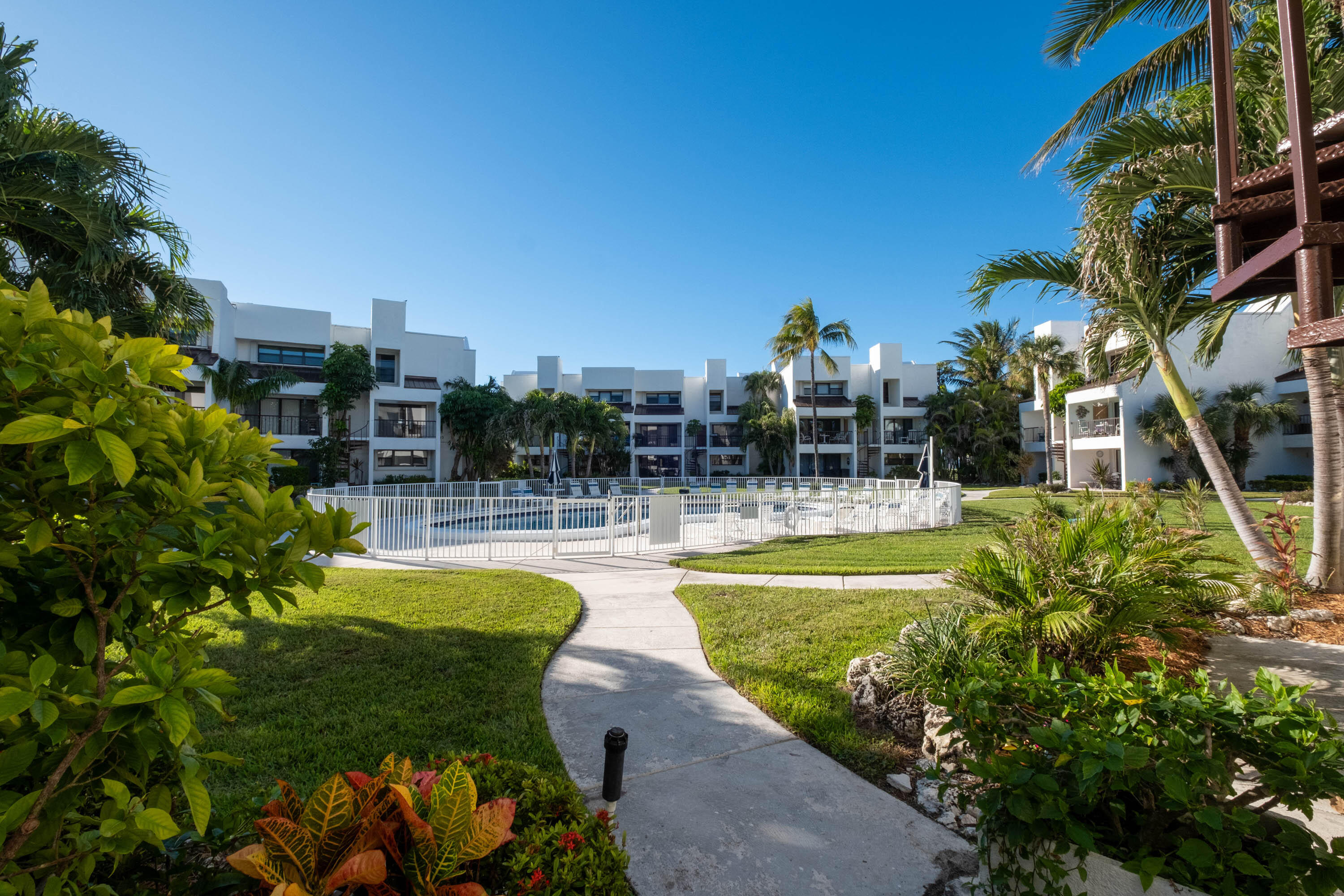 601 W Ocean Drive, 401a Property Photo 19