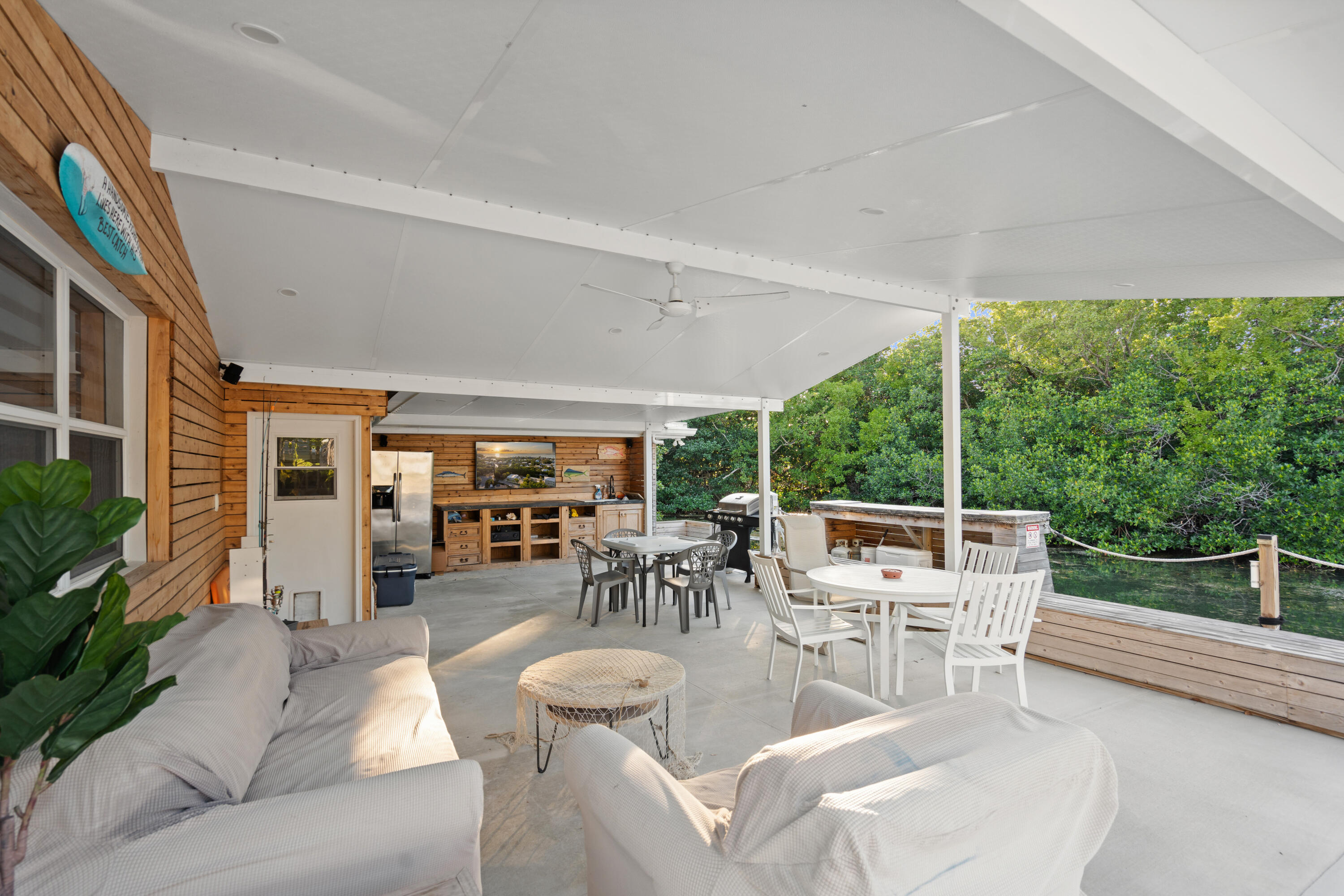 215 Anne Bonny Drive Property Photo