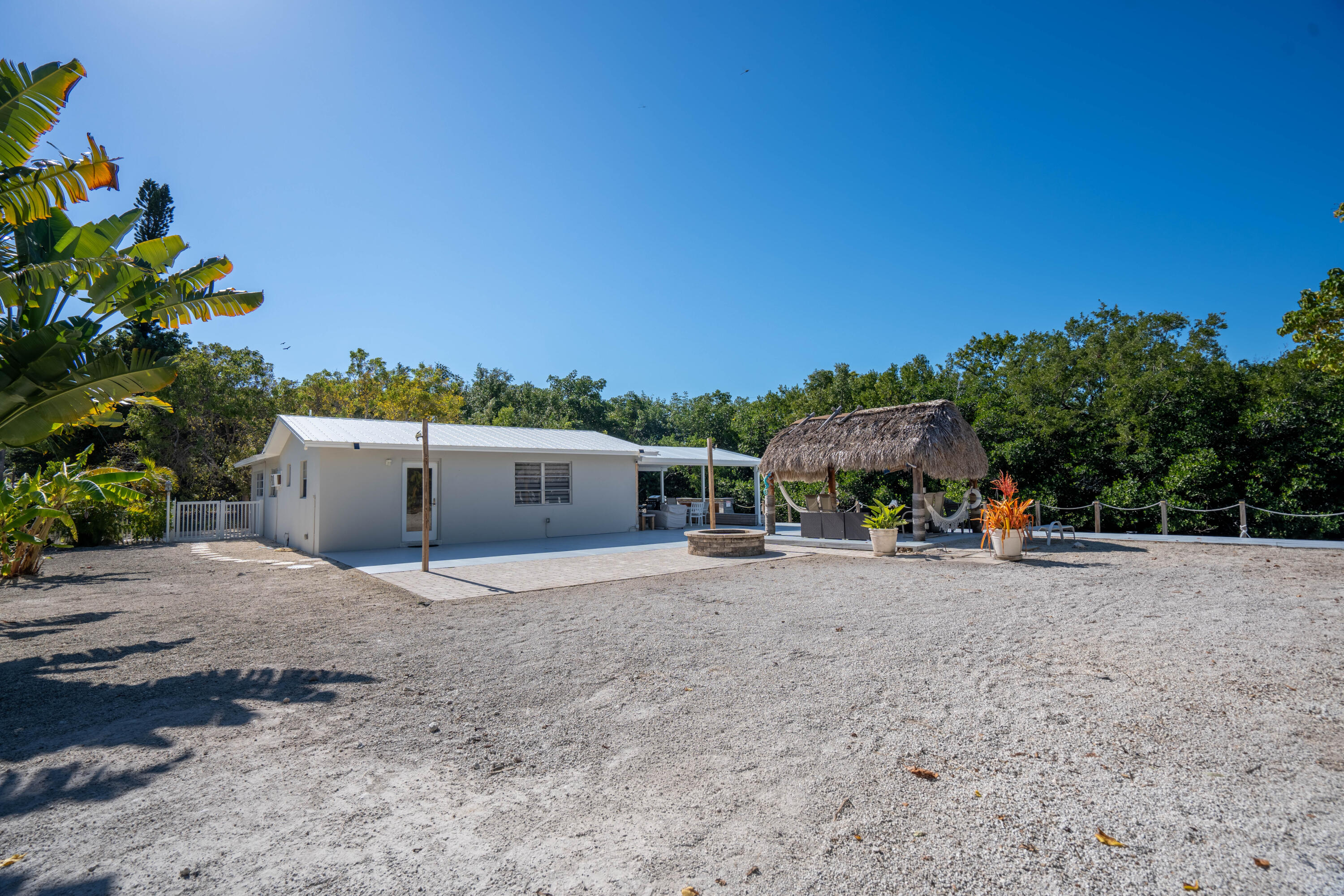 215 Anne Bonny Drive Property Photo 3