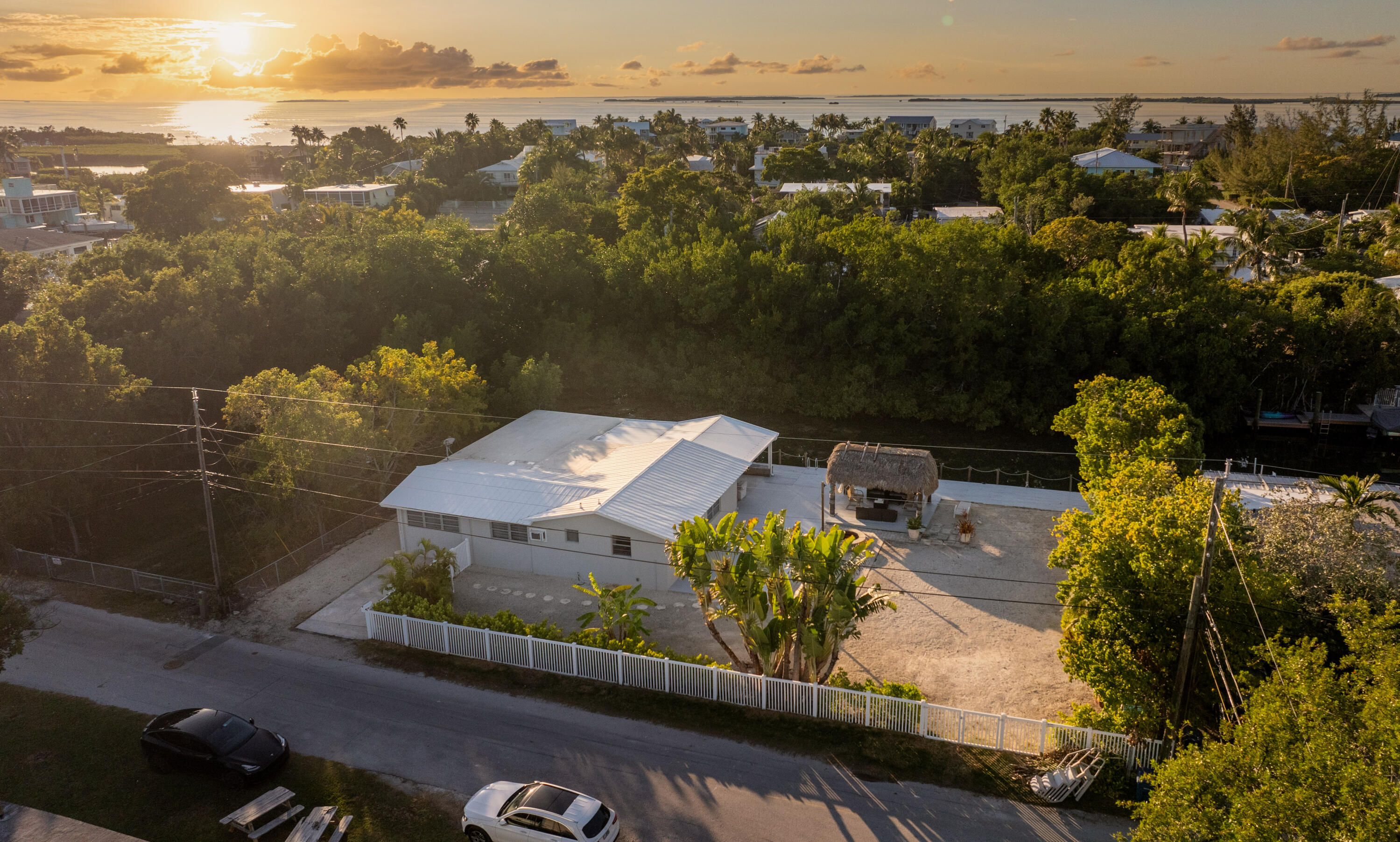 215 Anne Bonny Drive Property Photo 4