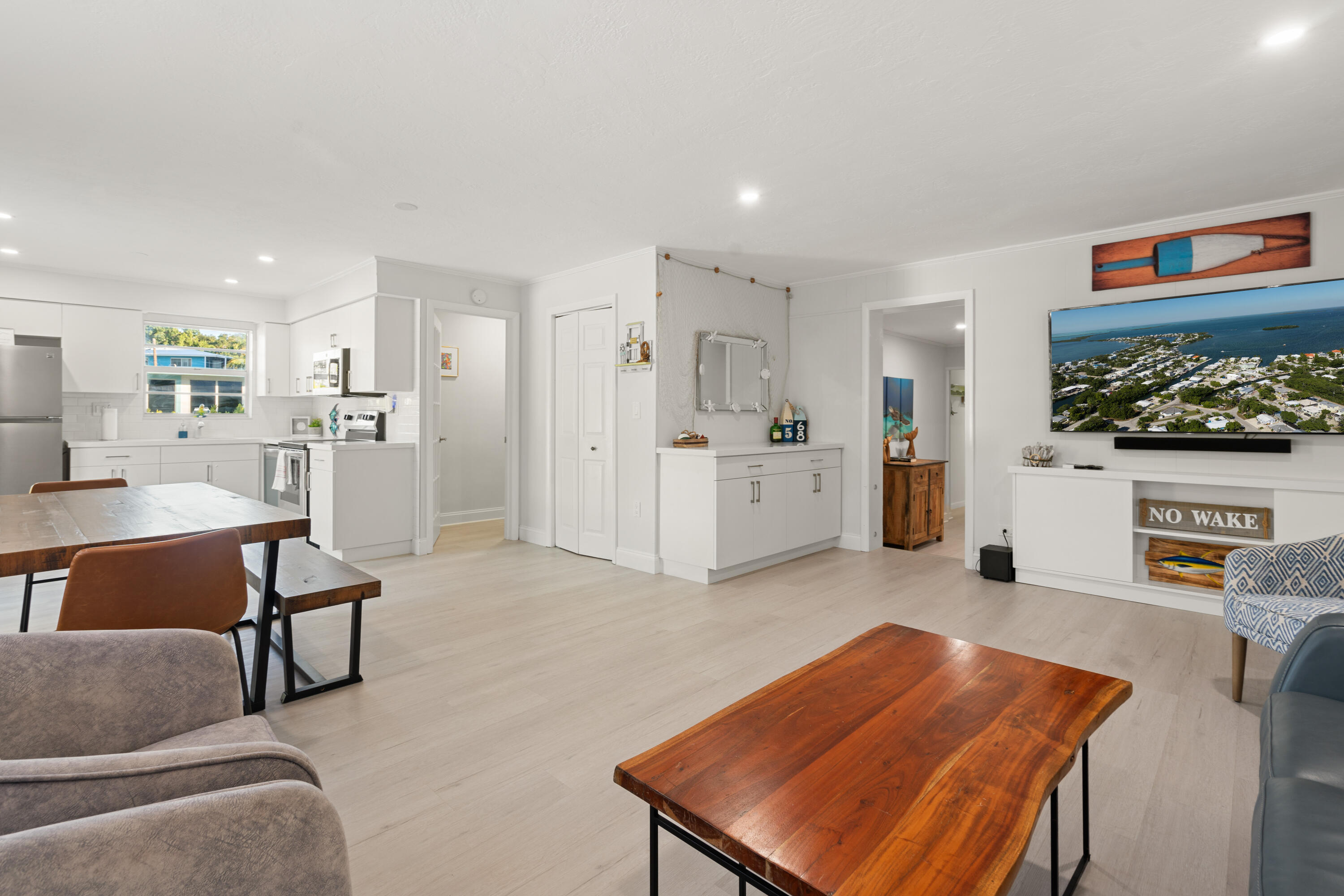 215 Anne Bonny Drive Property Photo 11