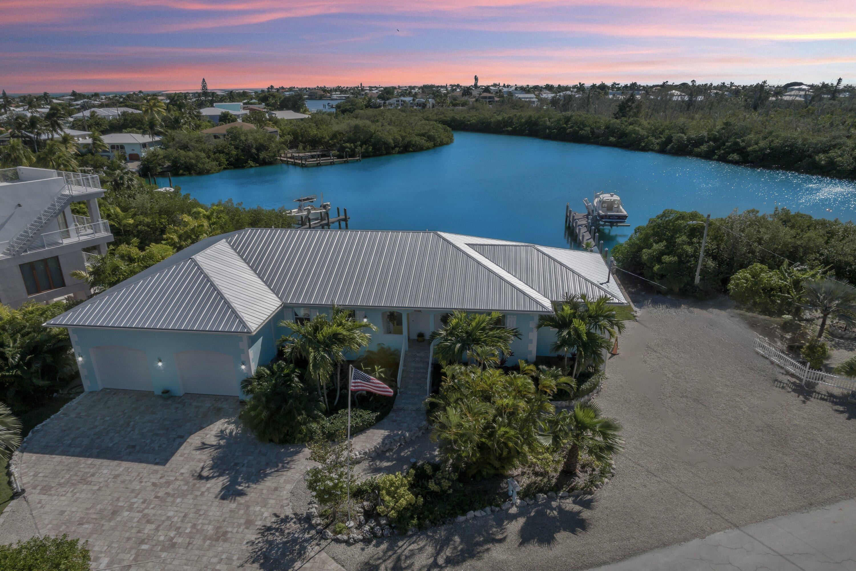 1500 W Copa D Oro Property Photo 1