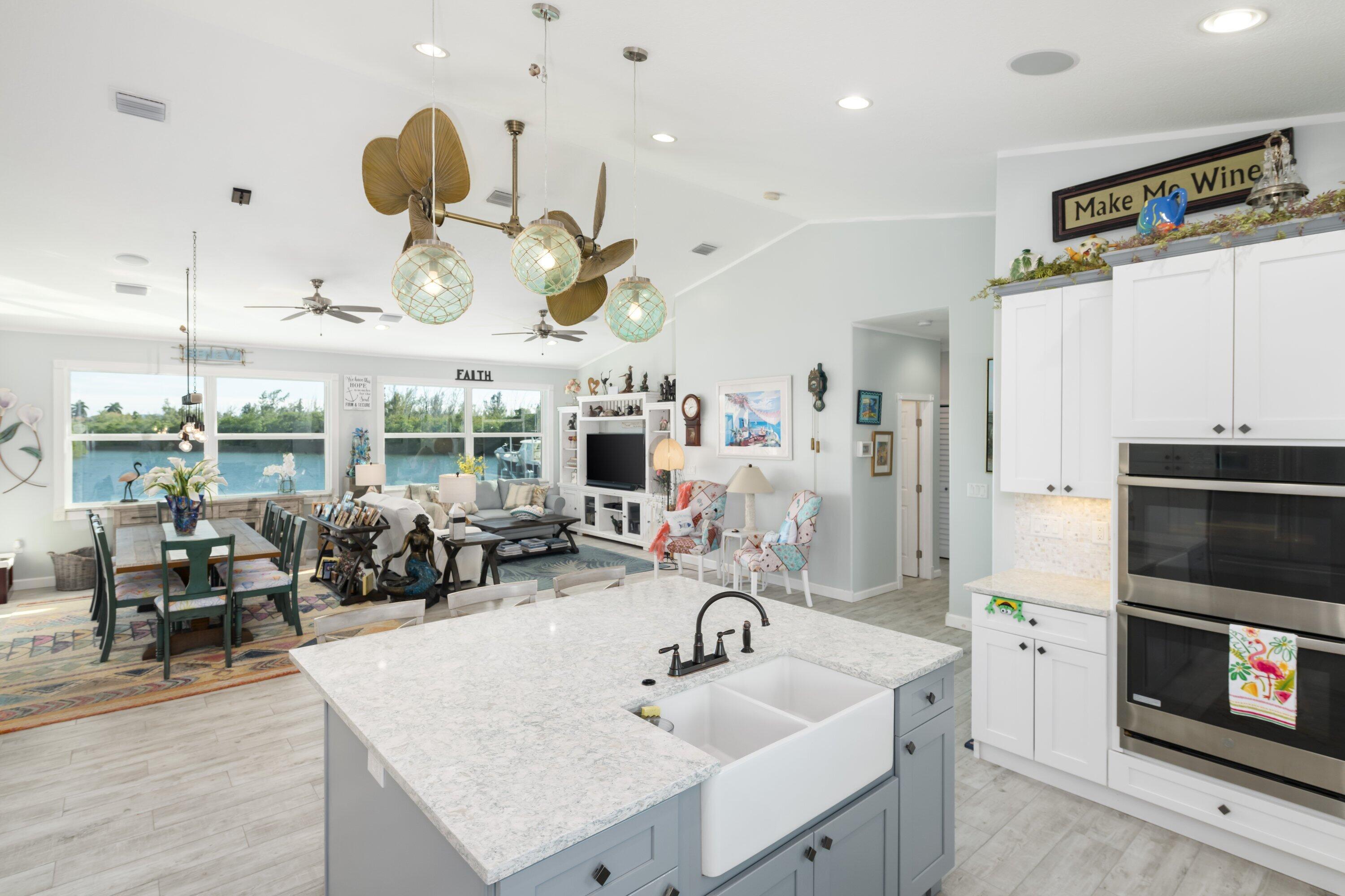 1500 W Copa D Oro Property Photo 11