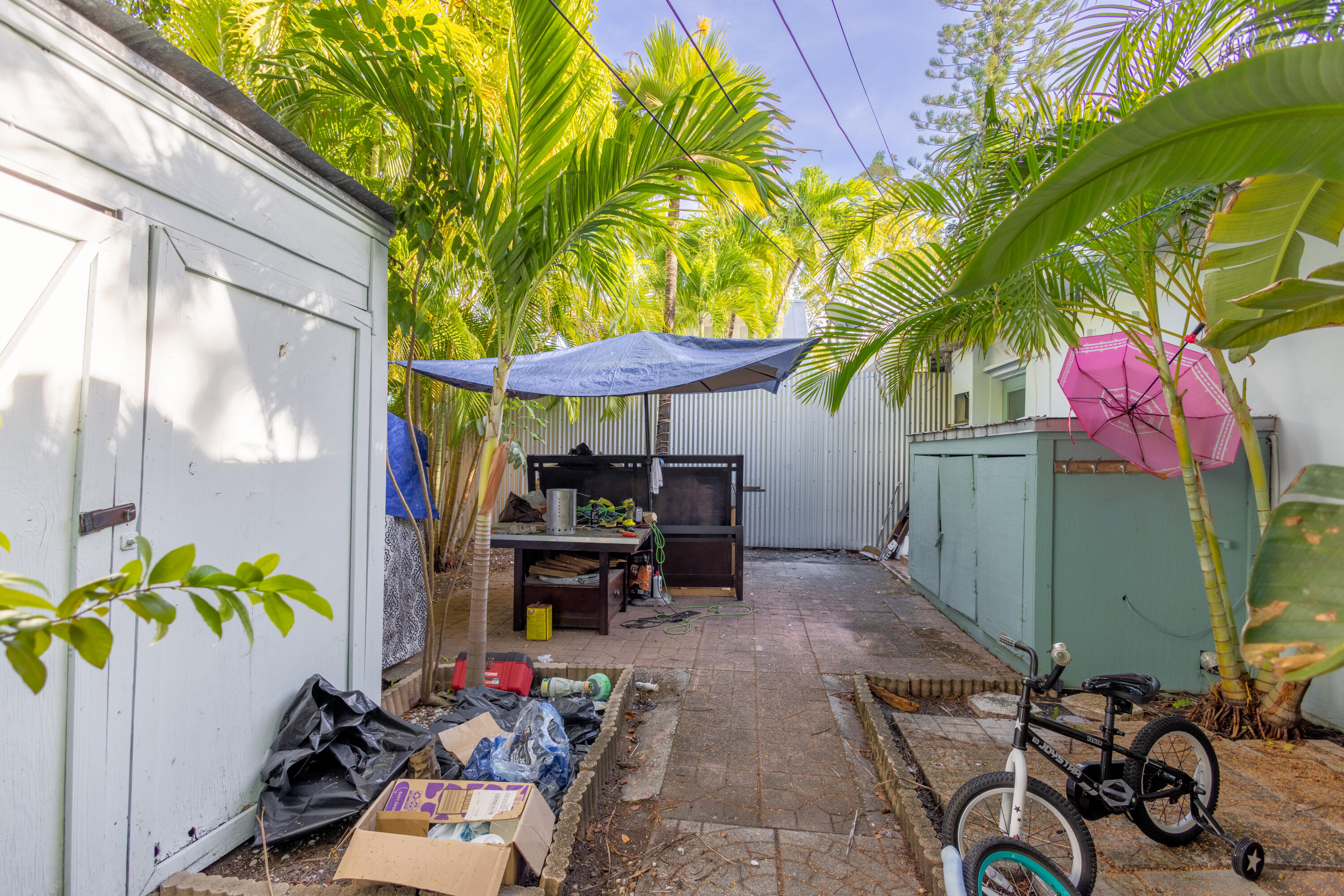 1215 Bay Street Property Photo 7