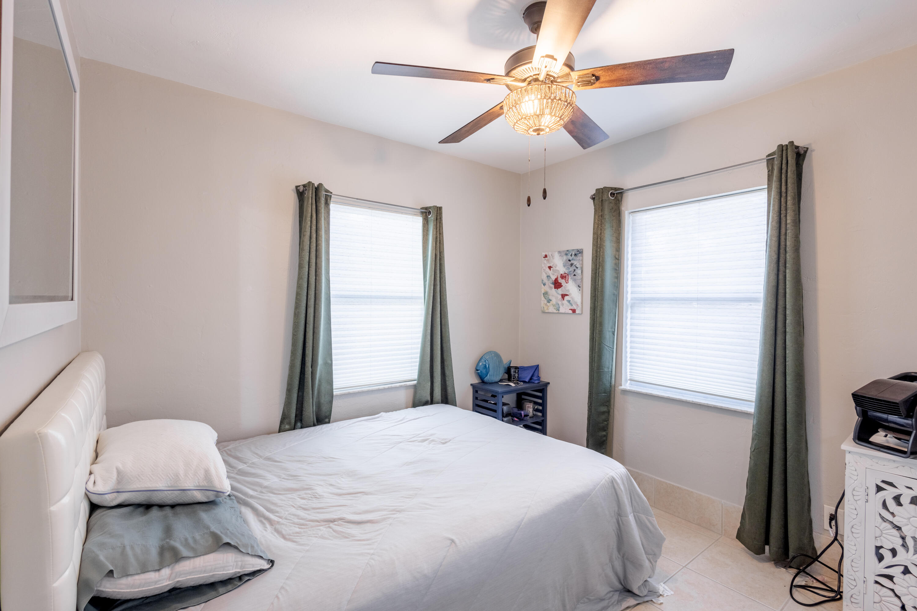 1215 Bay Street Property Photo 27