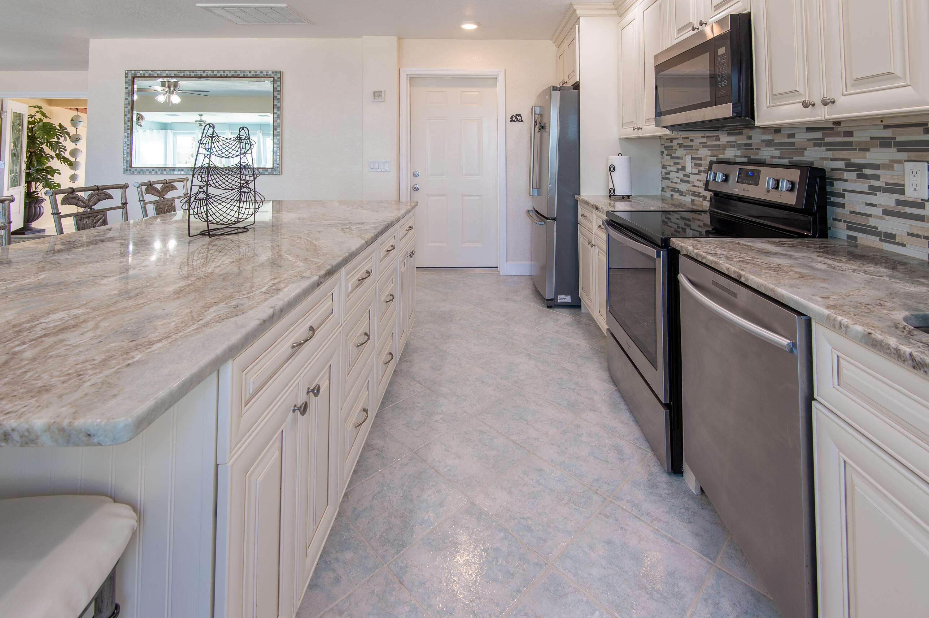 1607 Sunrise Drive Property Photo 6