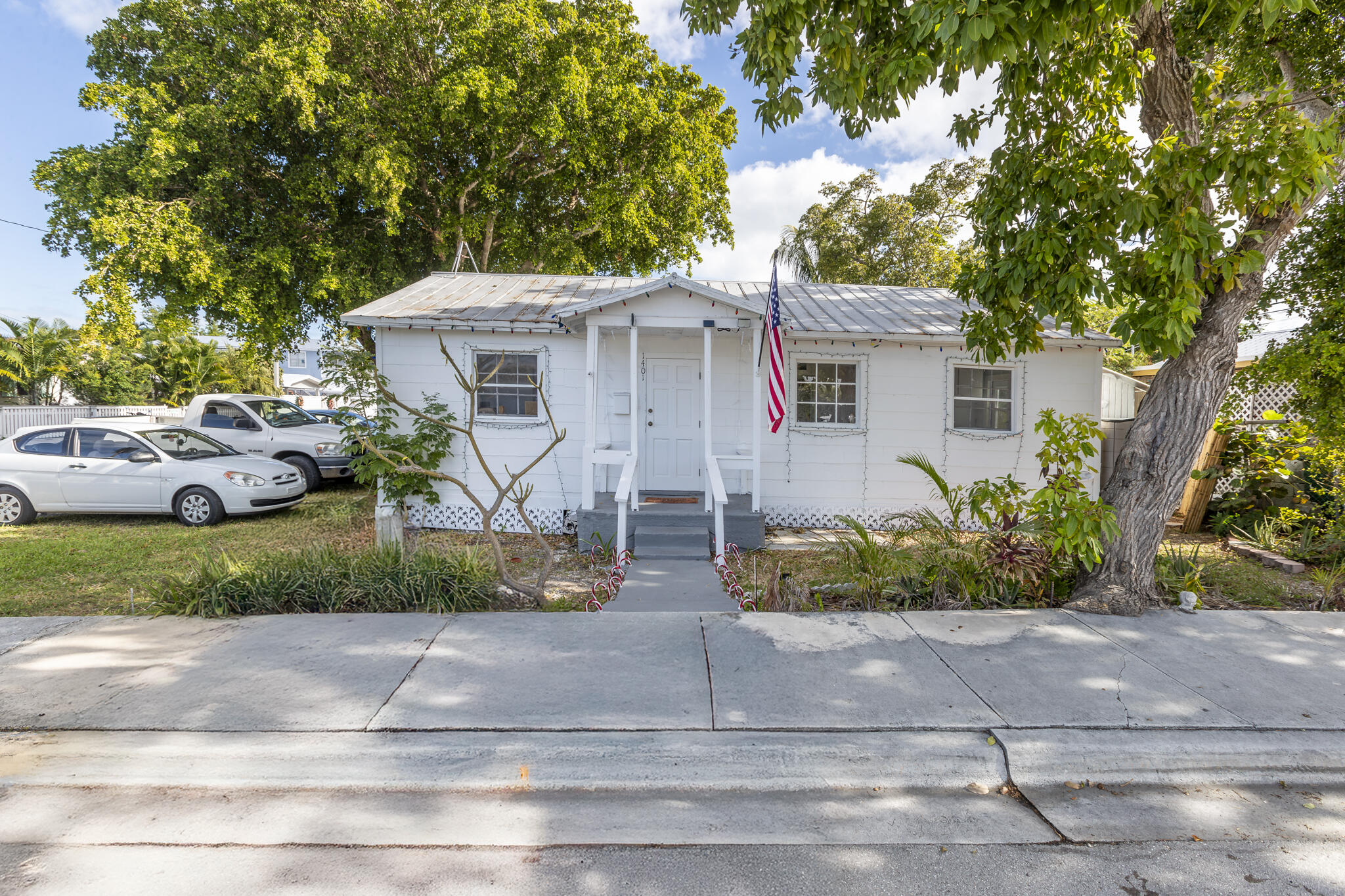 1401 5th Street Property Photo 2
