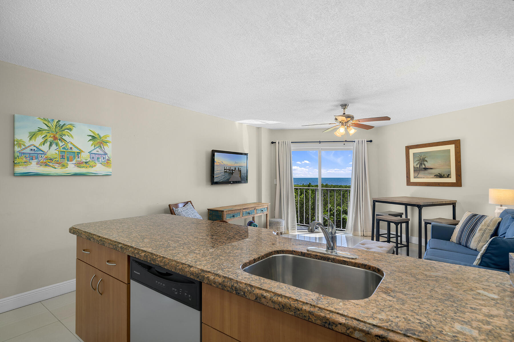 500 Burton Drive, 4215 Property Photo 11