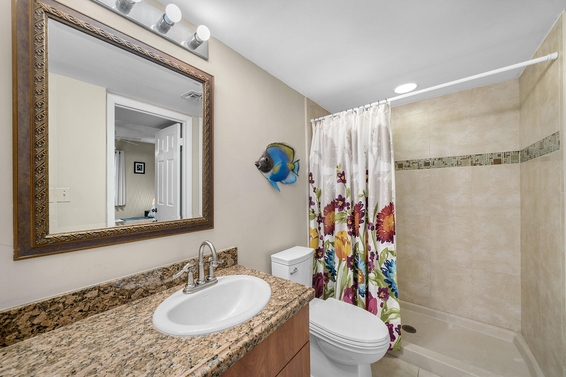 500 Burton Drive, 4215 Property Photo 17