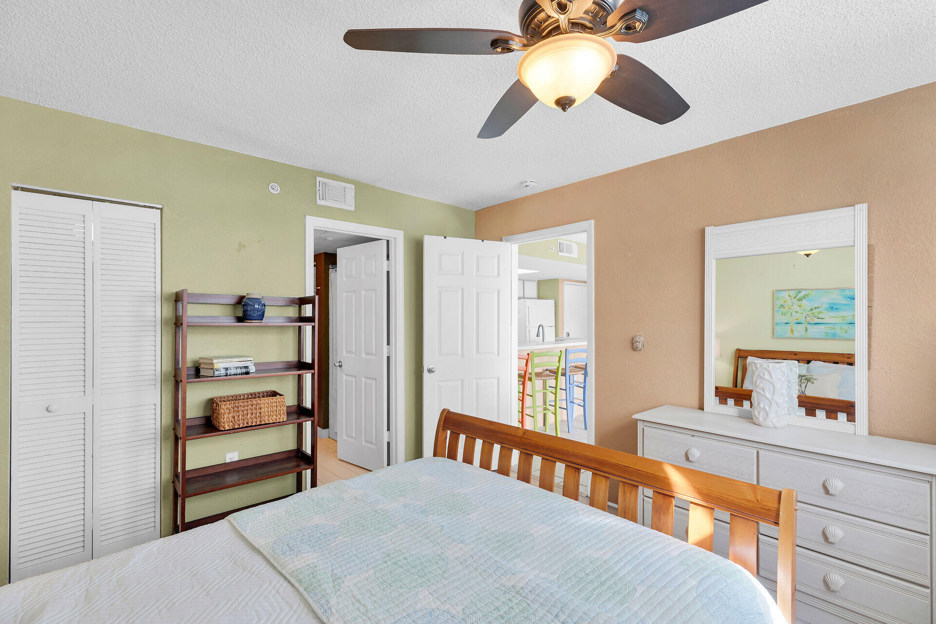 3635 Seaside Drive, 104 Property Photo 15