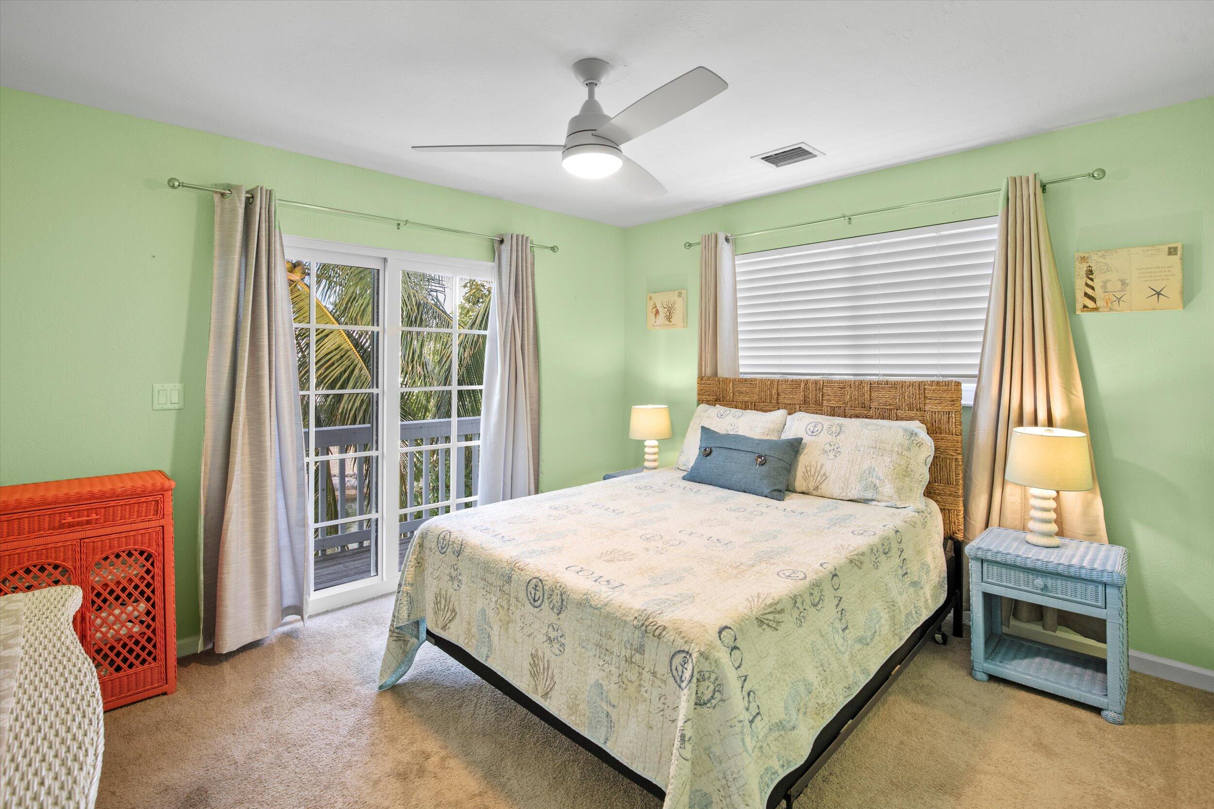 128 Le Grand Lane Property Photo 11