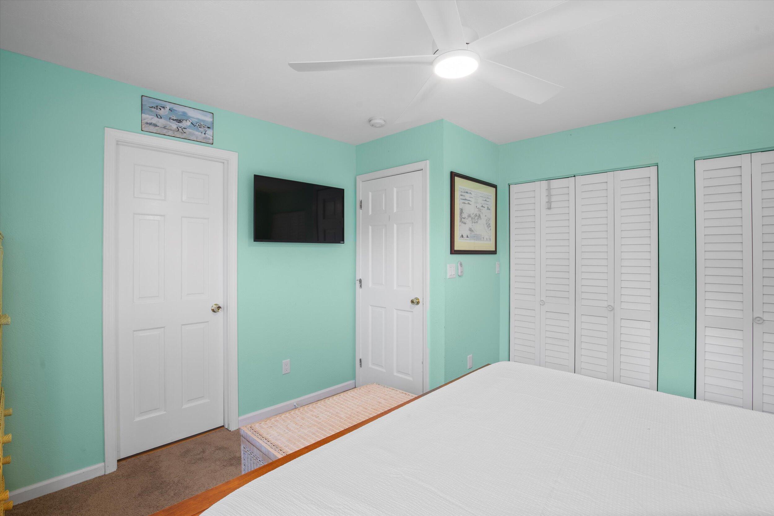 128 Le Grand Lane Property Photo 28
