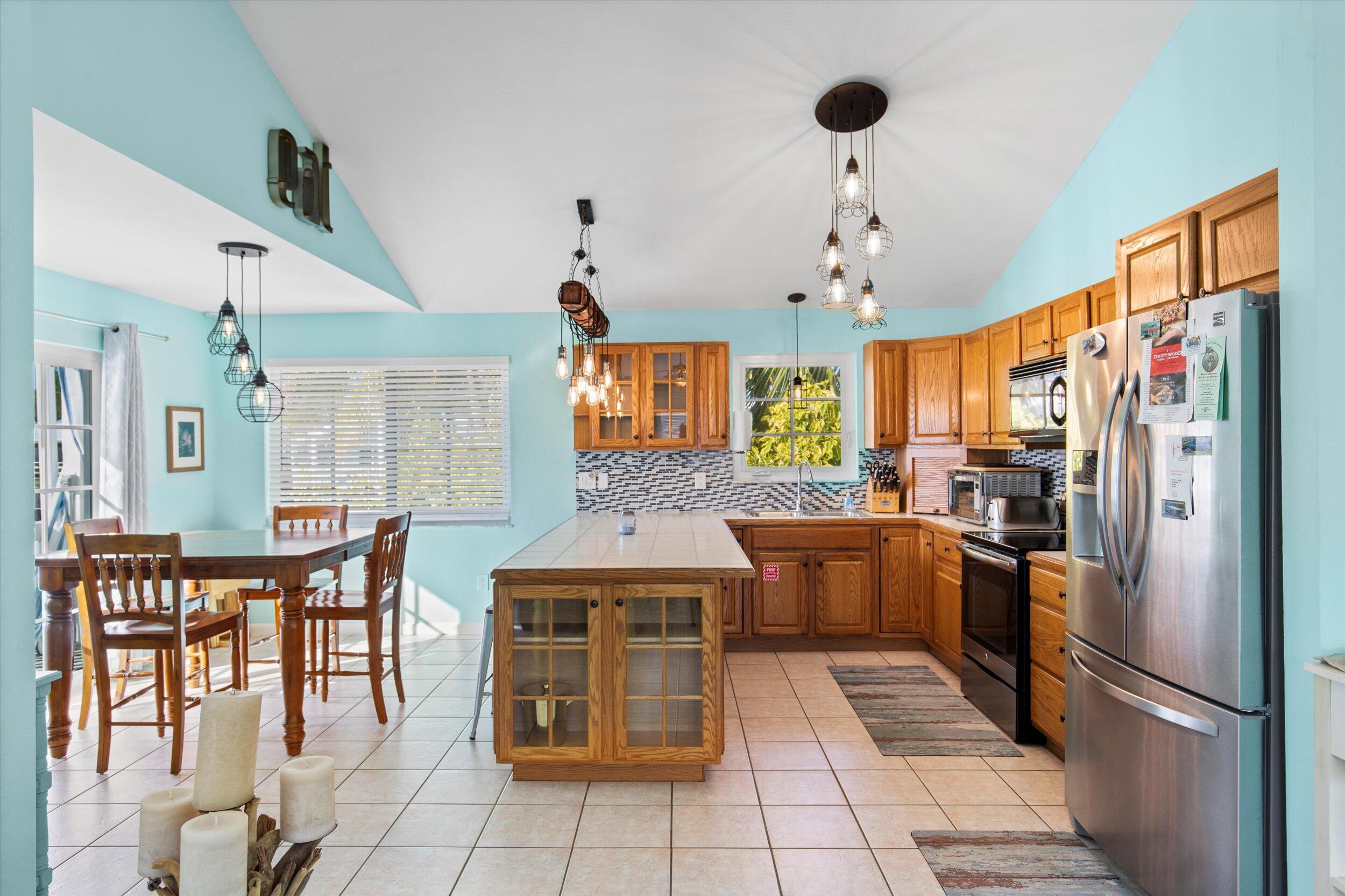 128 Le Grand Lane Property Photo 39
