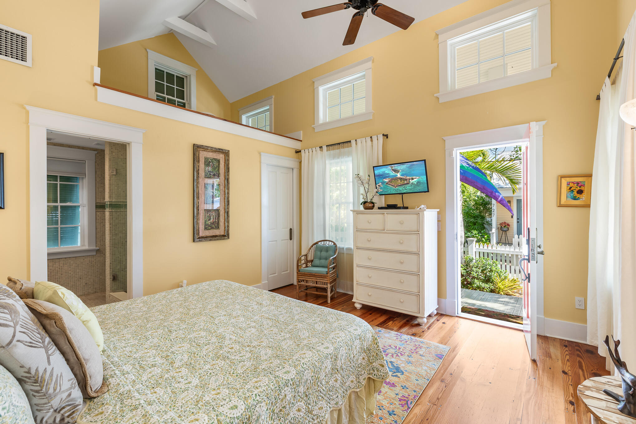 728 Love Lane Property Photo 12