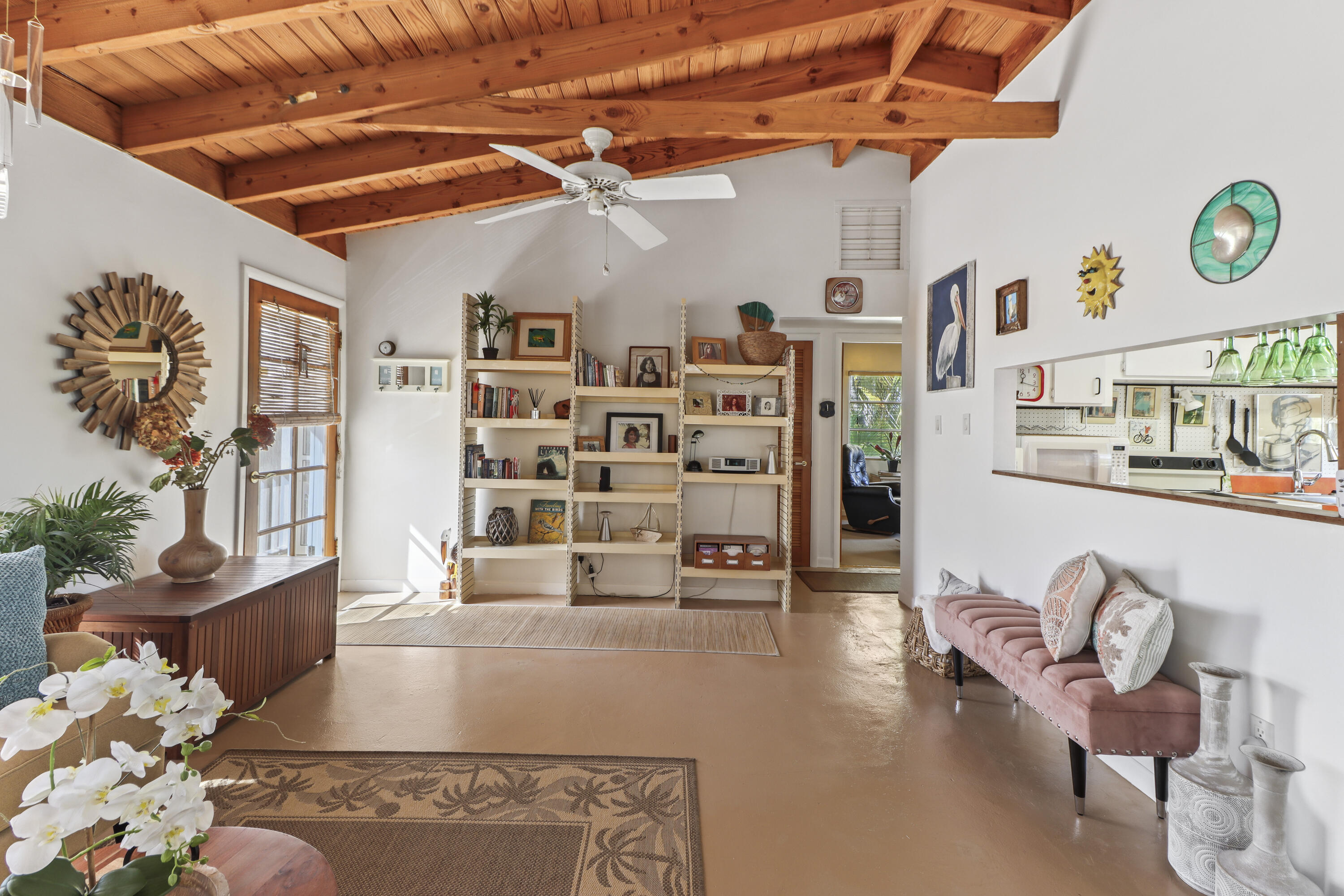 1404 Boca Chica Road Property Photo 2