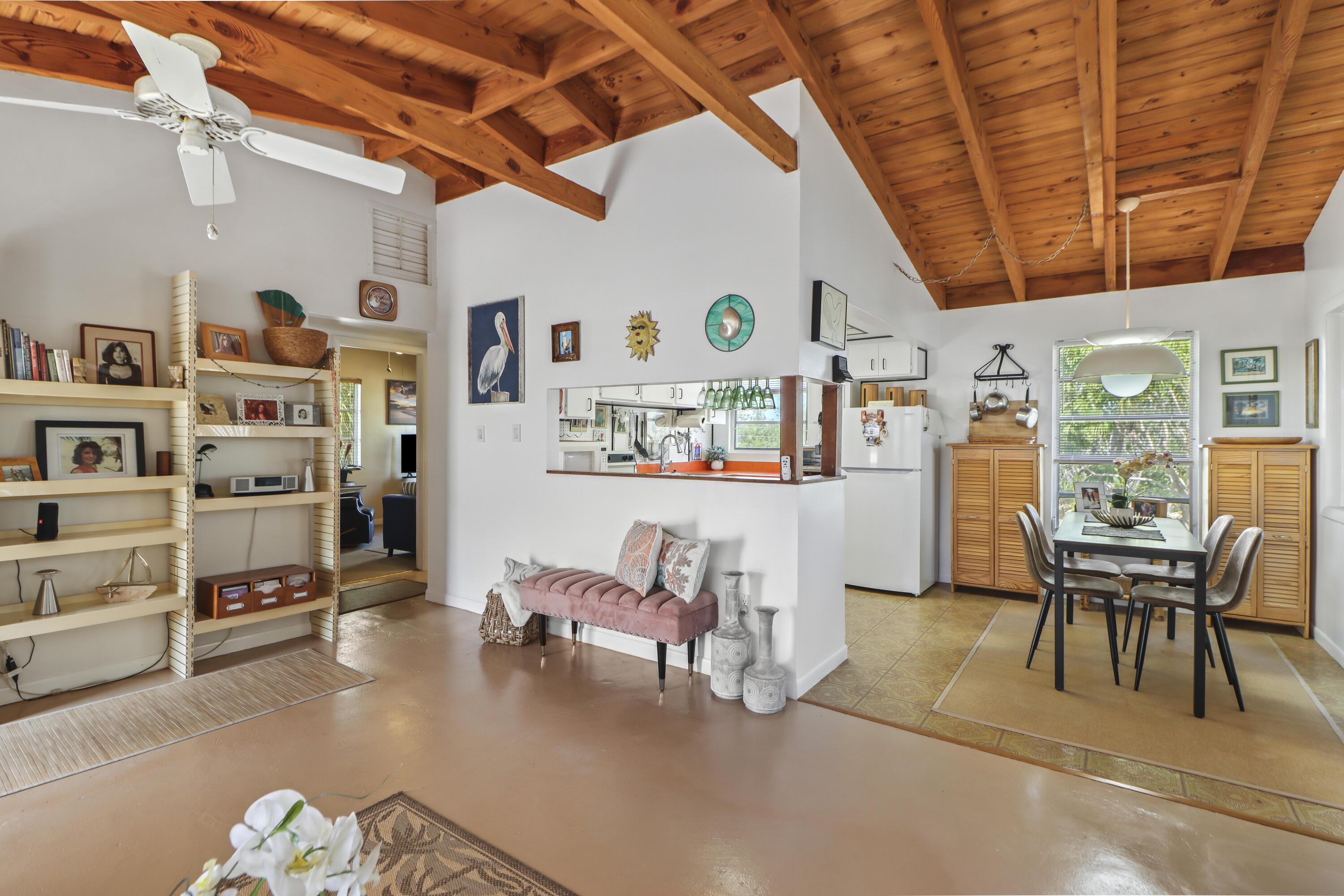 1404 Boca Chica Road Property Photo 4