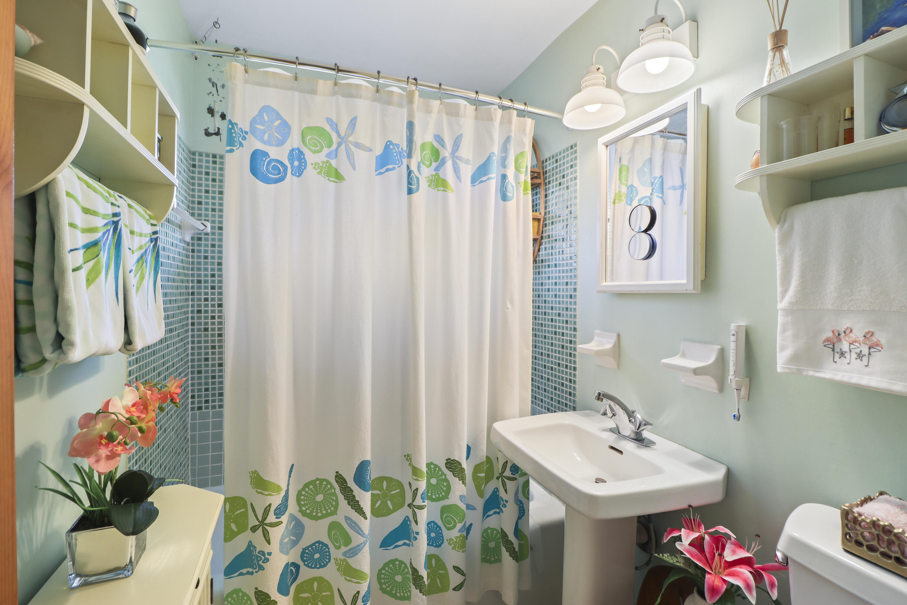 1404 Boca Chica Road Property Photo 14