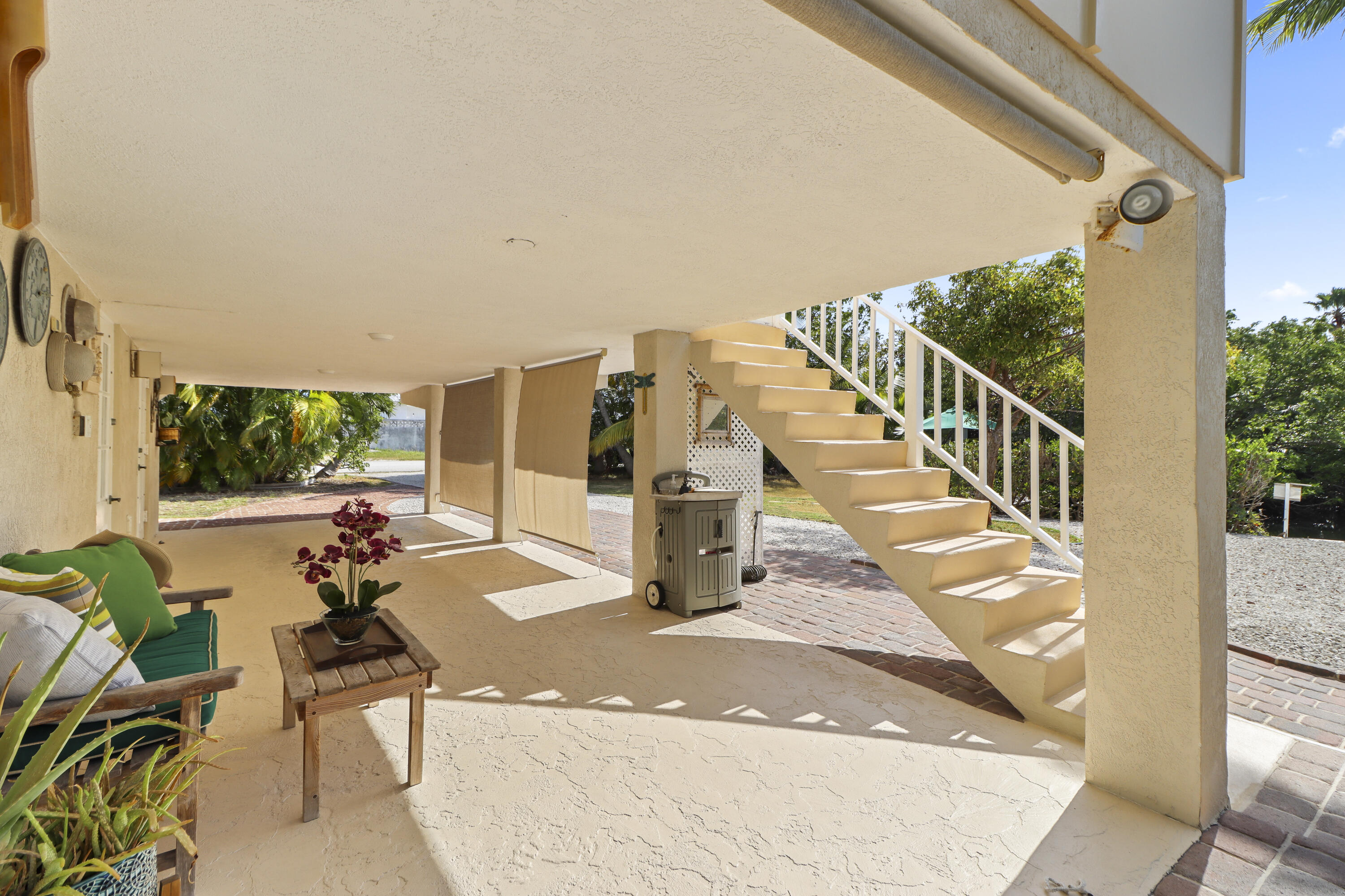 1404 Boca Chica Road Property Photo 25