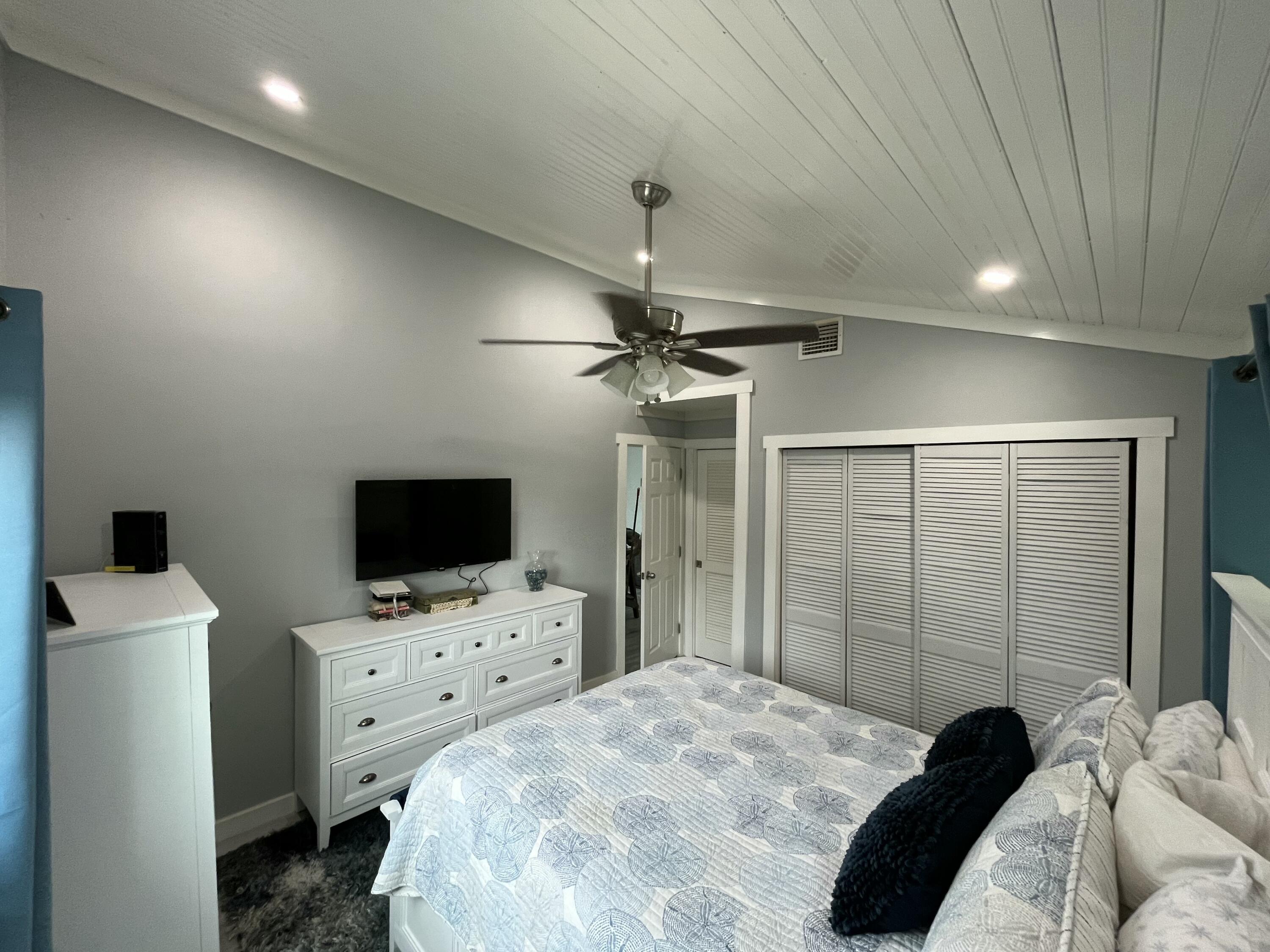 29393 Cypress Drive Property Photo 8