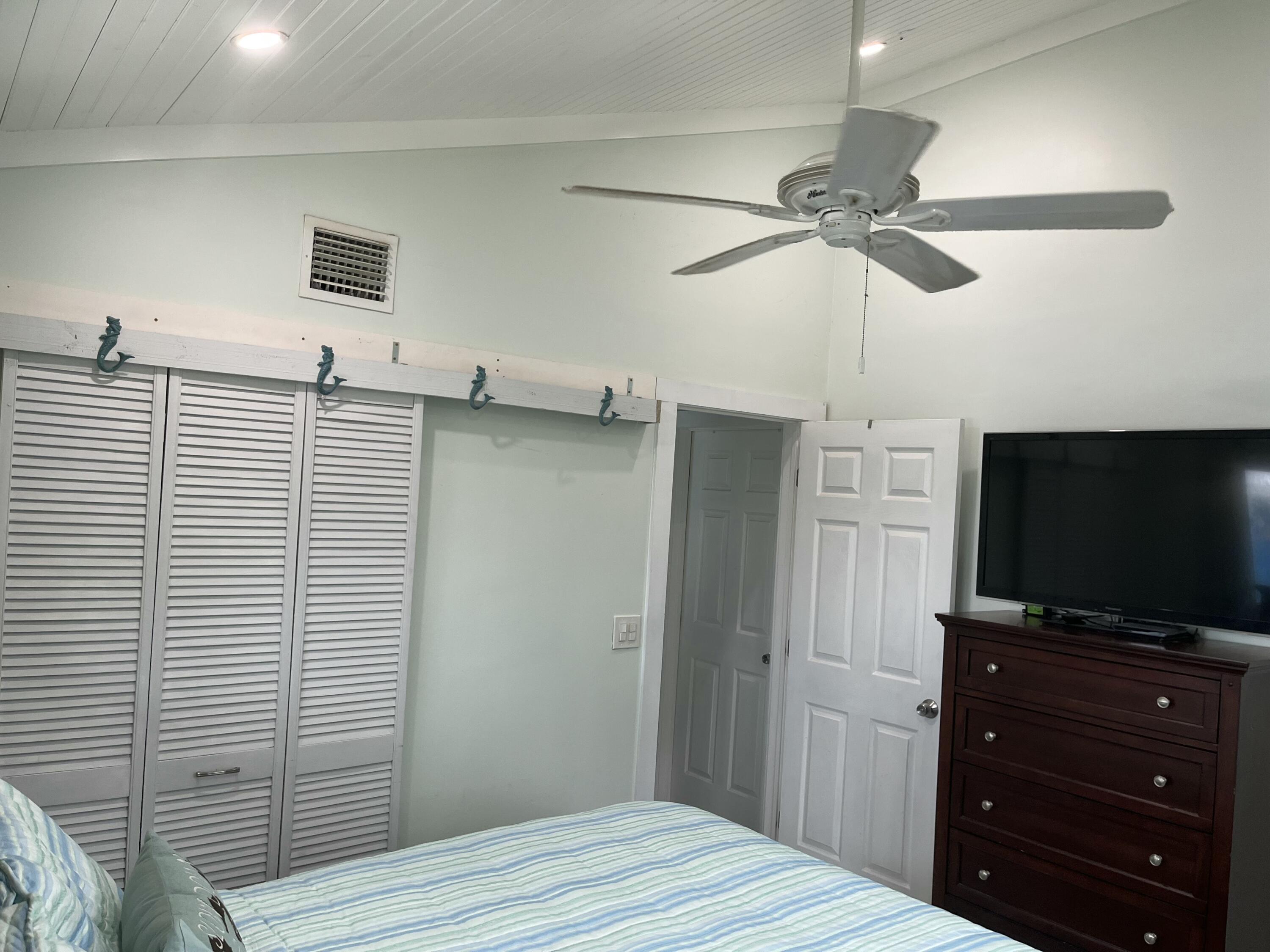 29393 Cypress Drive Property Photo 12
