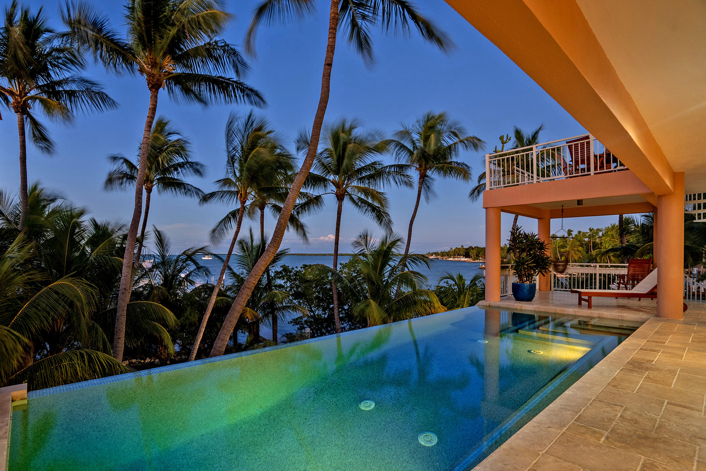 100 List Street Property Photo 14