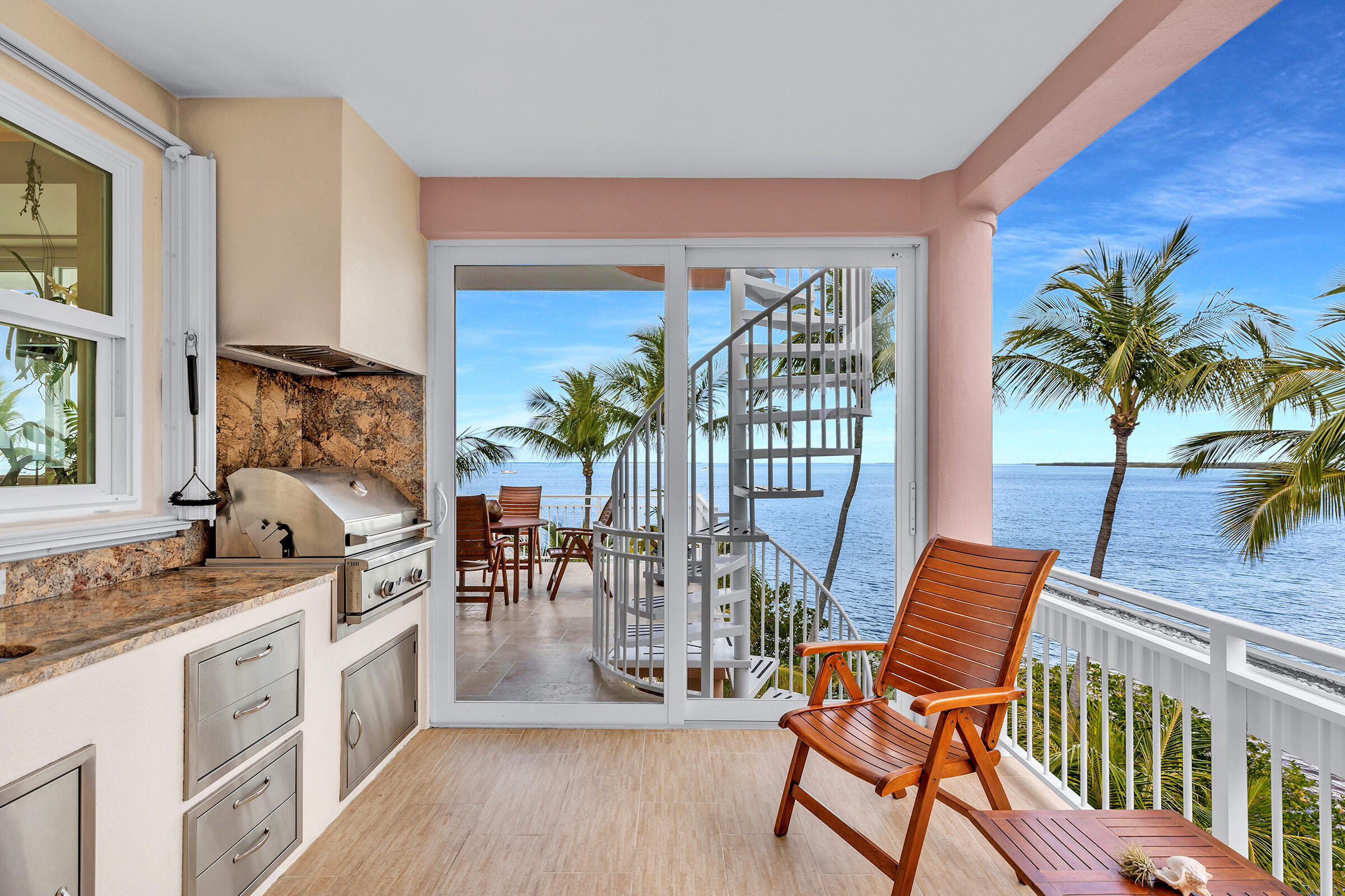 100 List Street Property Photo 22
