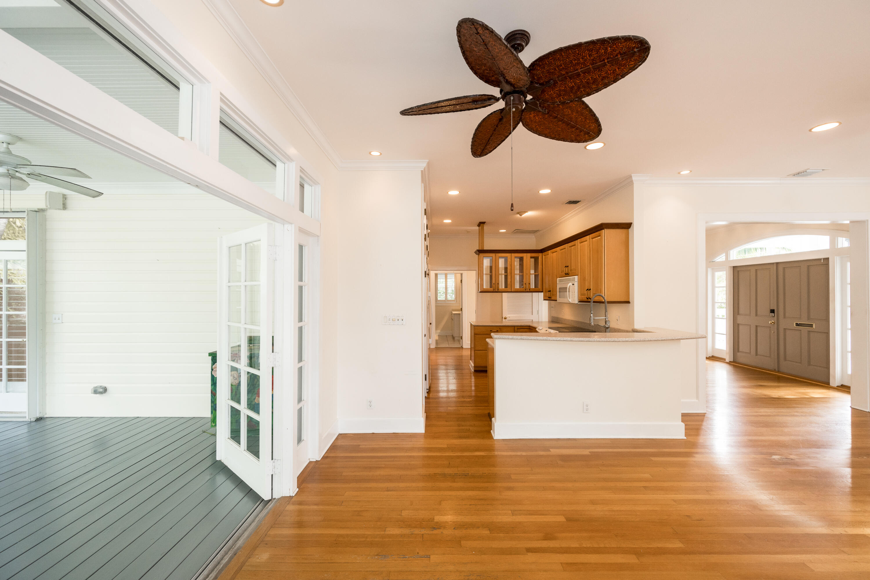 1523 Flagler Avenue Property Photo 19