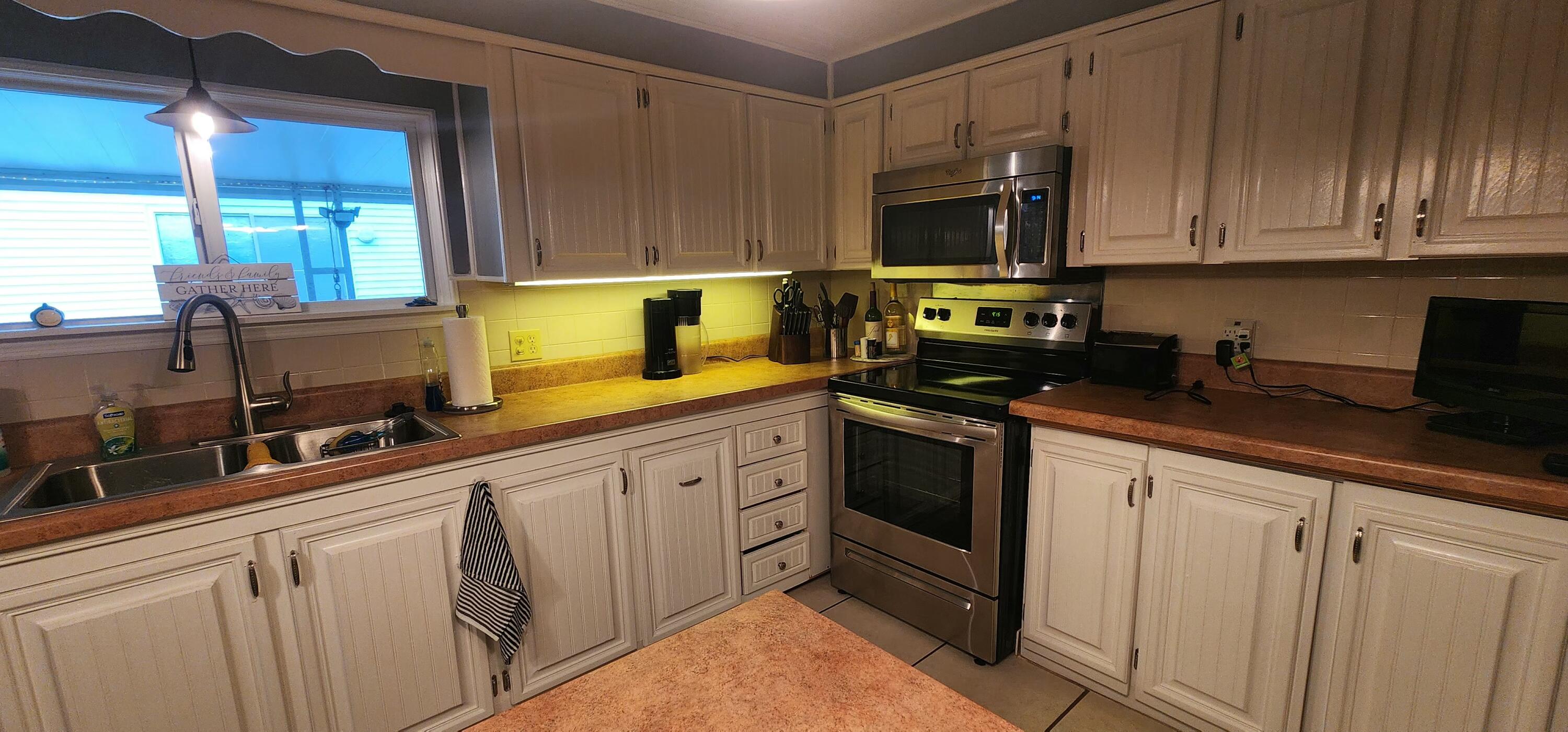 922 S Silver Circle Property Photo 6