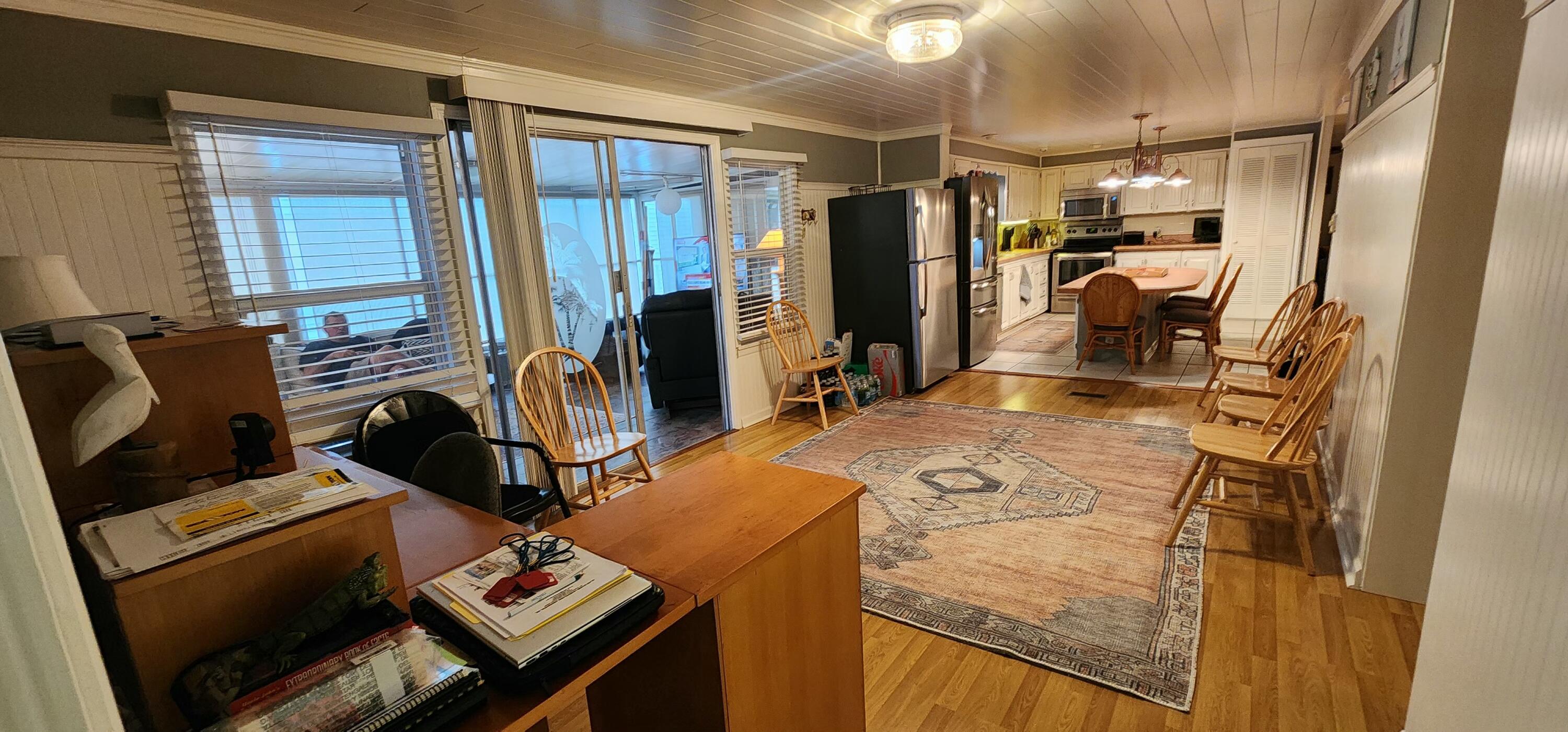 922 S Silver Circle Property Photo 8