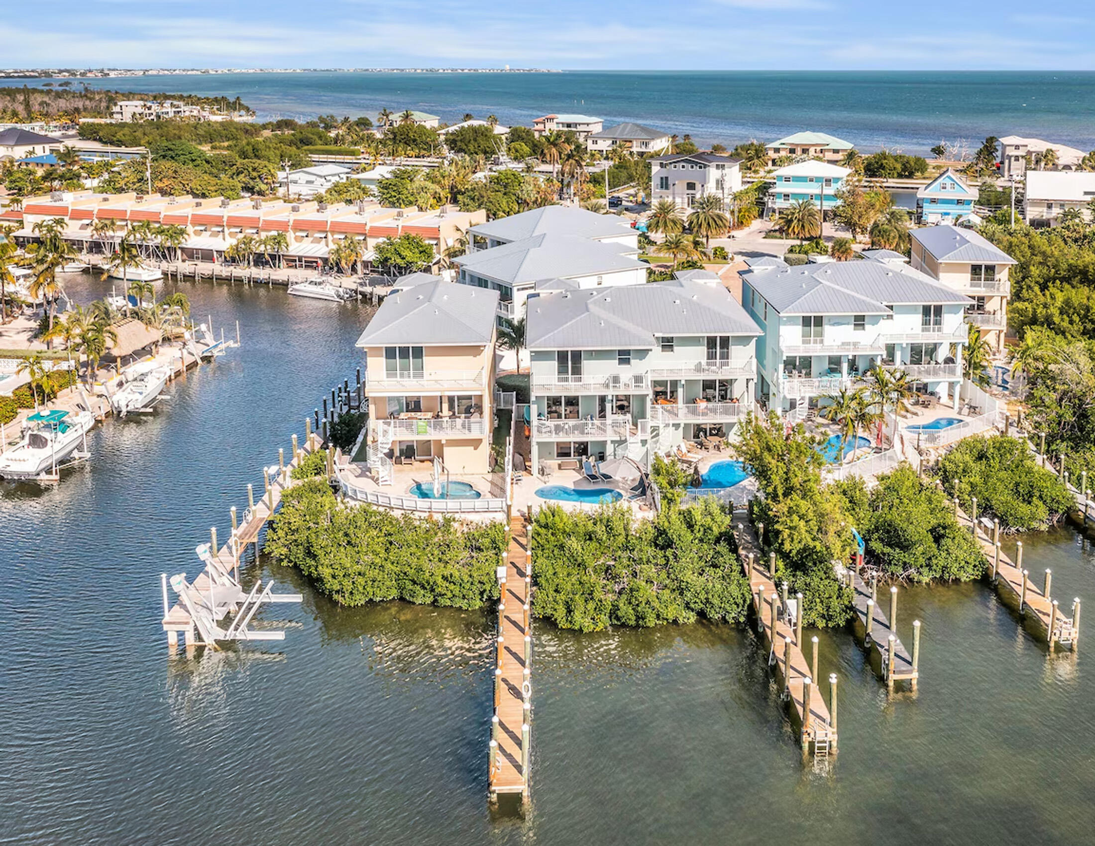 443 Sombrero Beach Road Property Photo 2