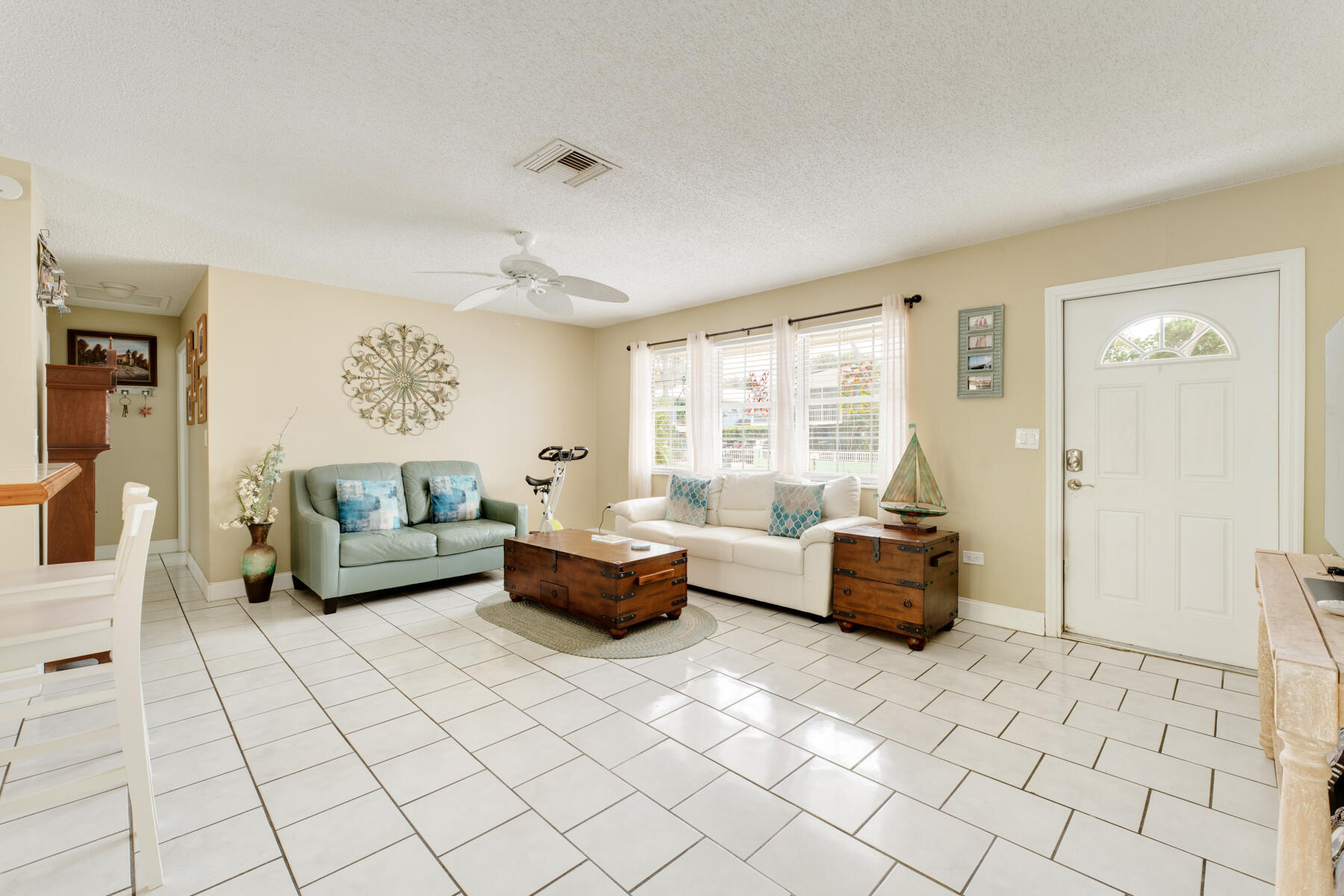 97 Marina Avenue Property Photo 2