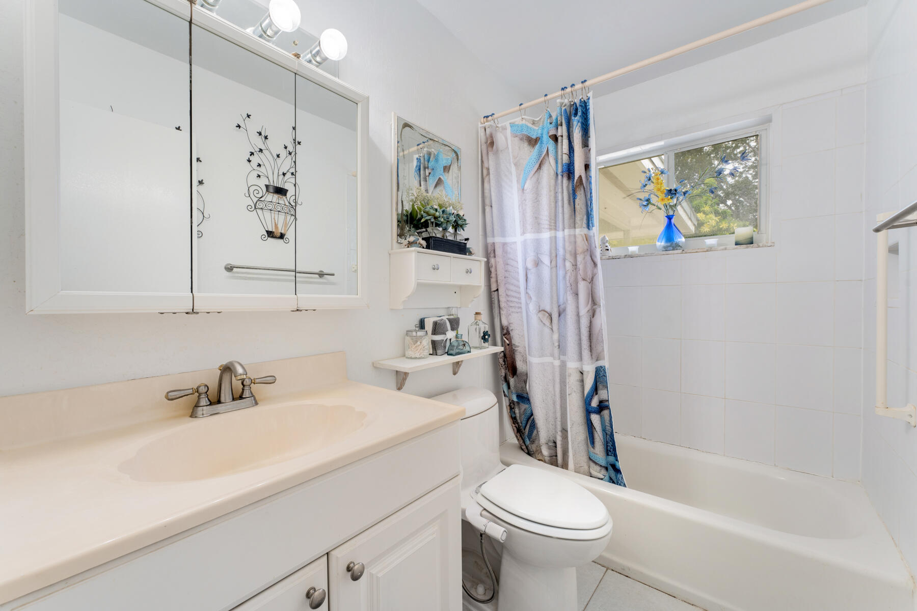 97 Marina Avenue Property Photo 14