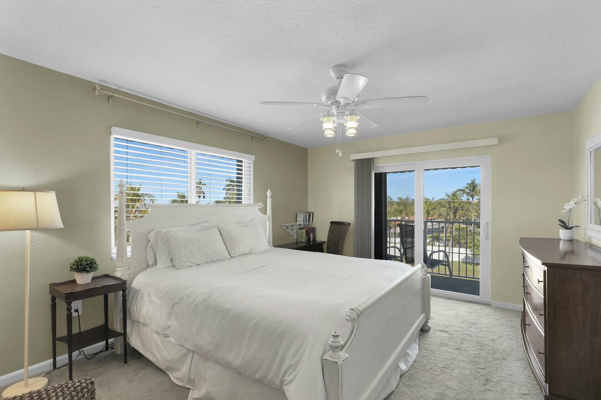 1101 W Ocean Drive, 23 Property Photo 18