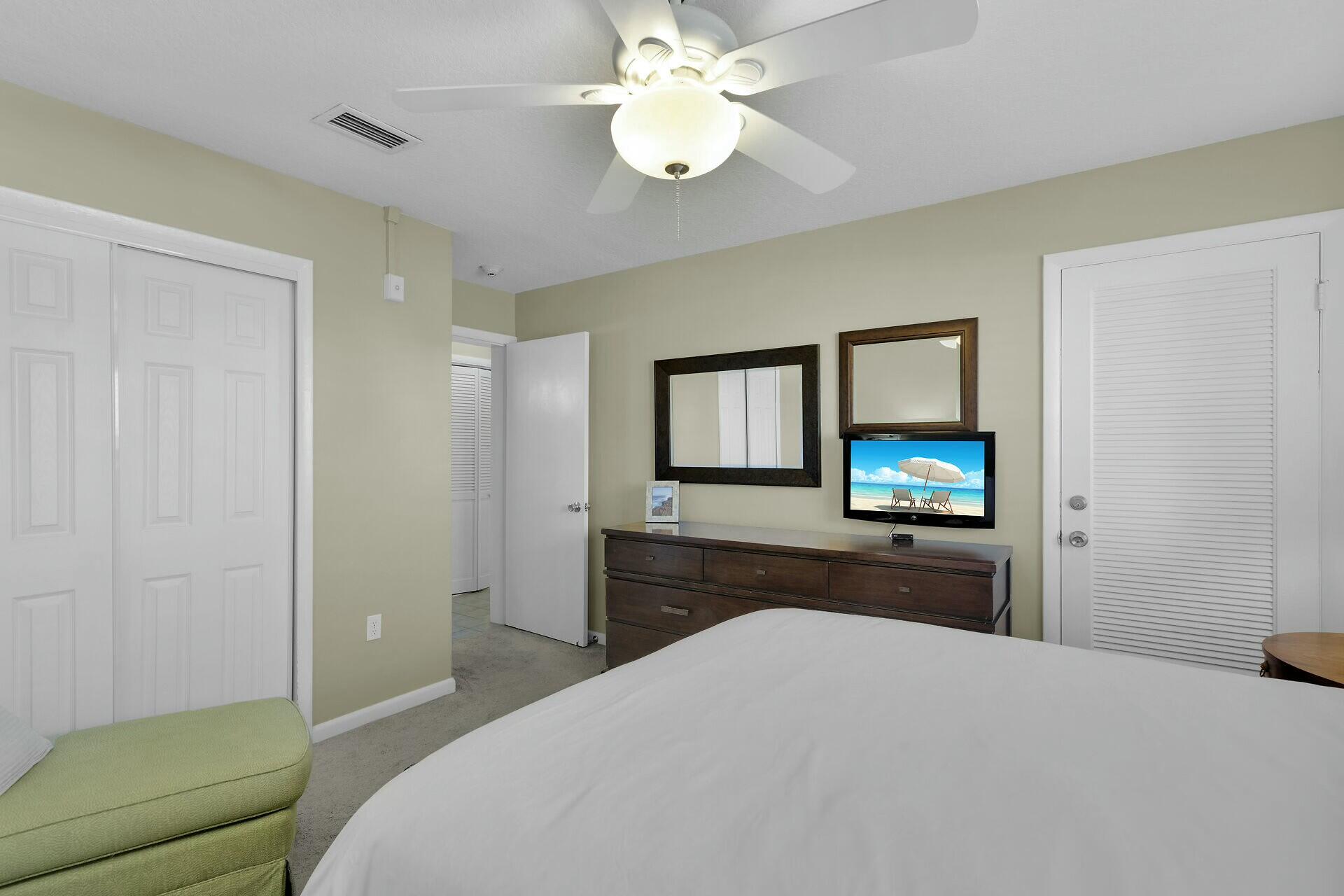 1101 W Ocean Drive, 23 Property Photo 27