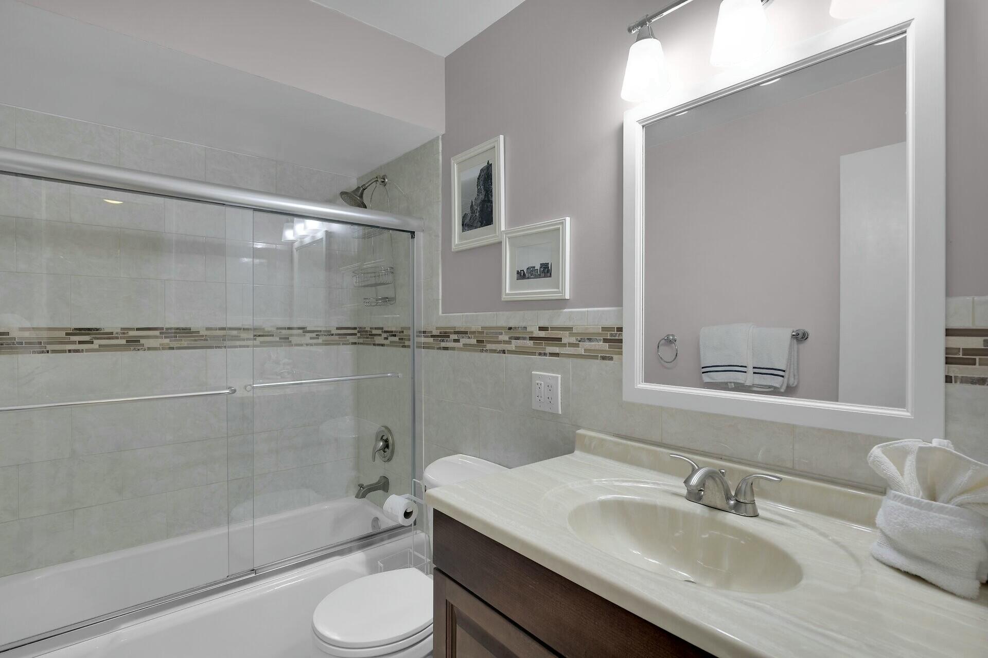 1101 W Ocean Drive, 23 Property Photo 28