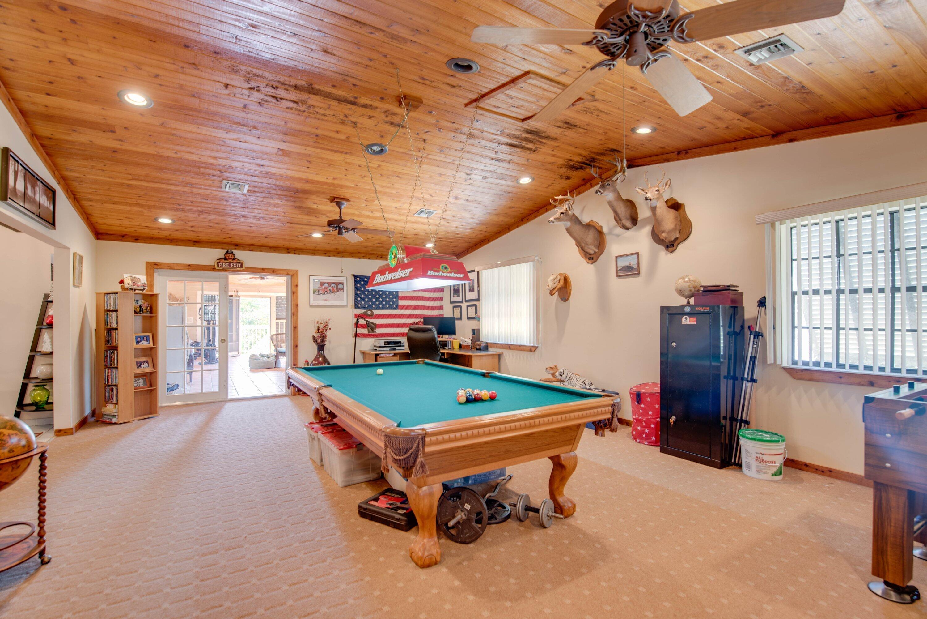 27038 Angelfish Road Property Photo 3