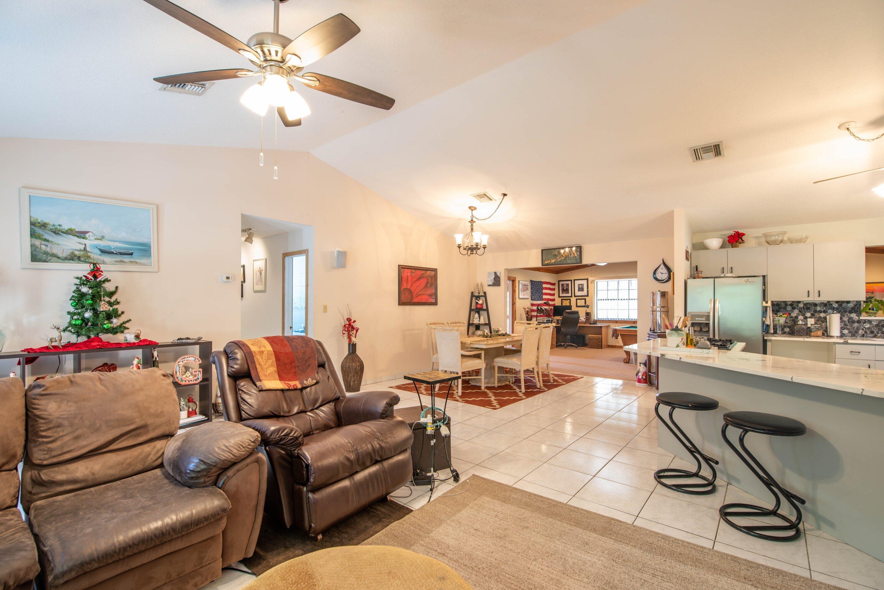 27038 Angelfish Road Property Photo 11